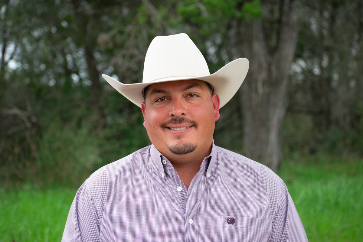 Johnny Paniagua is the Area Manager at Guadalupe Readymix