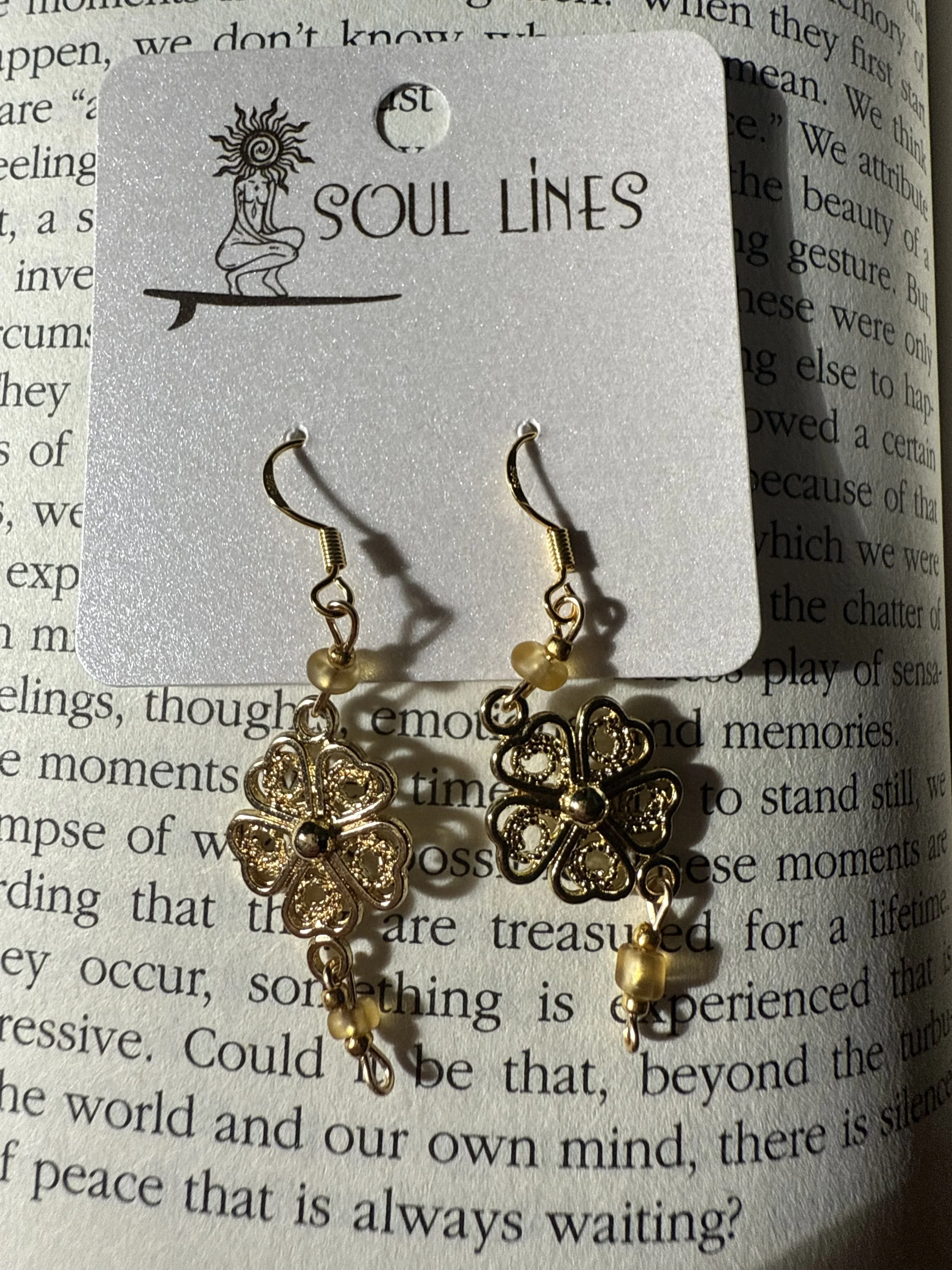 Gold Manada Earrings