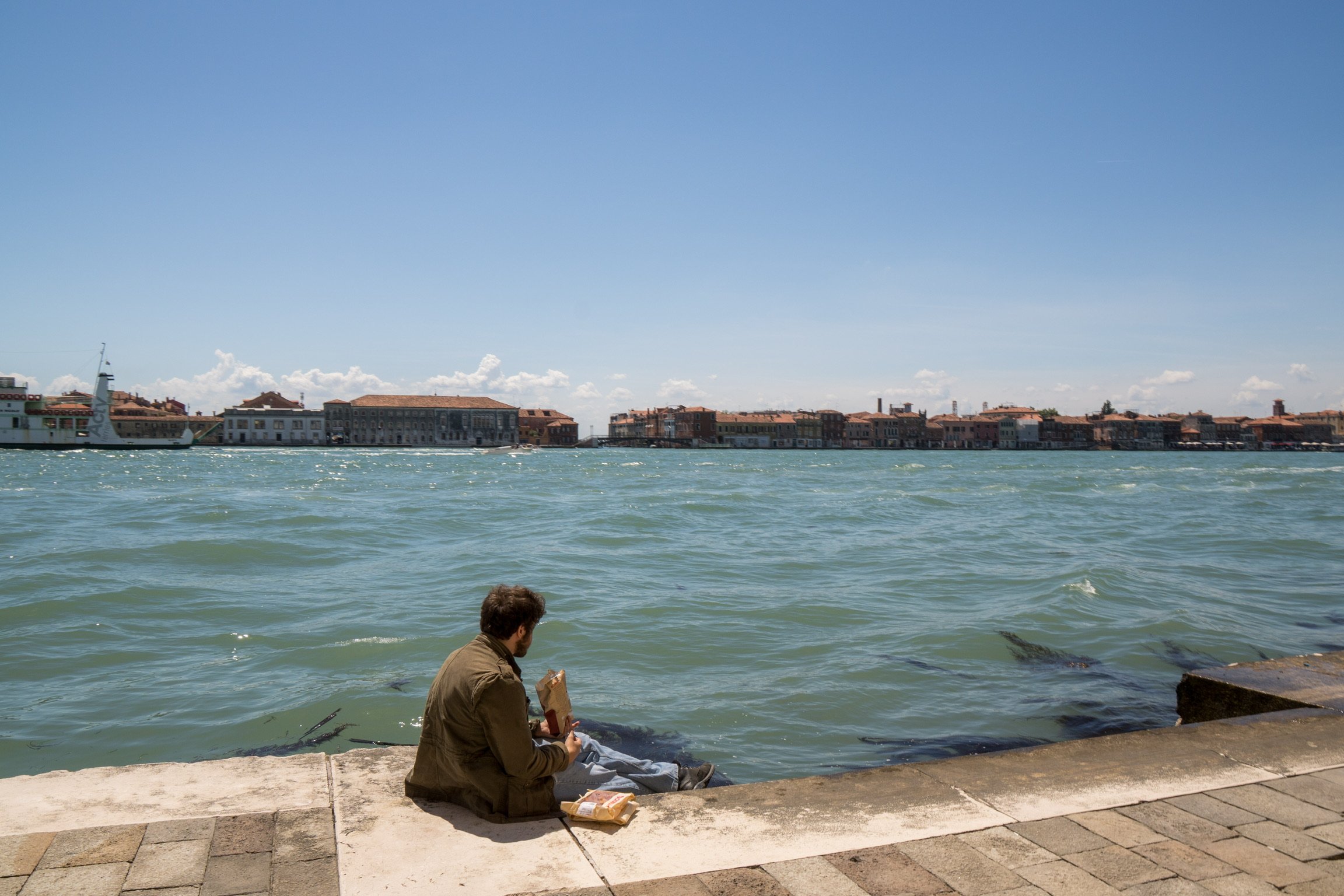 Solo Sandwich Date, 2026.
Venice, Italy.