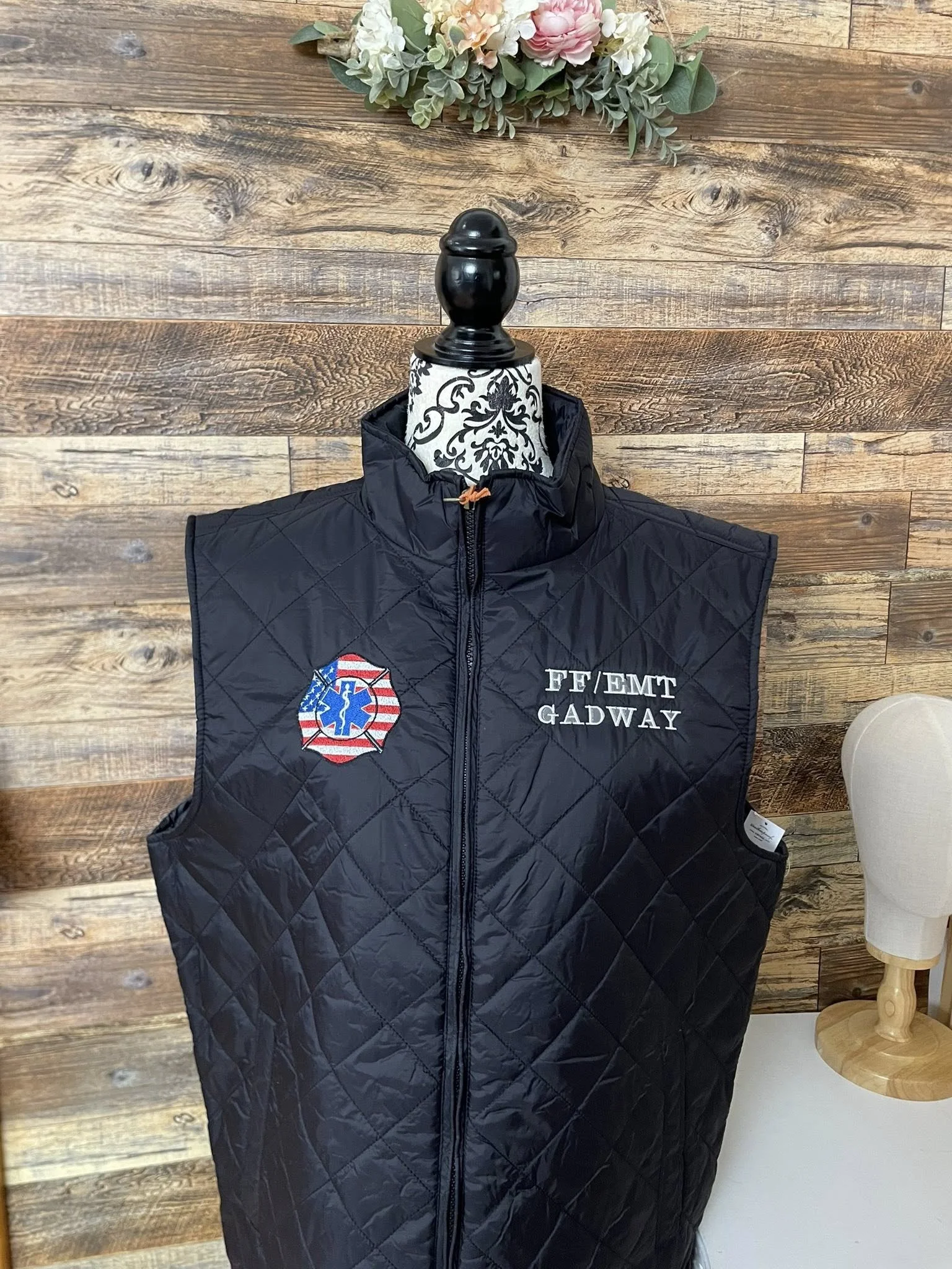 612854728_859257923569410_9074216730607686272_n.jpg (Copy)