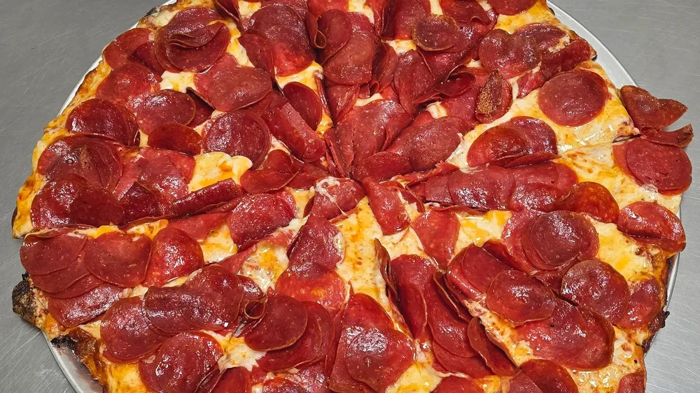 Menu | Order Delicious Pizza Today — Chico's pizza parlor