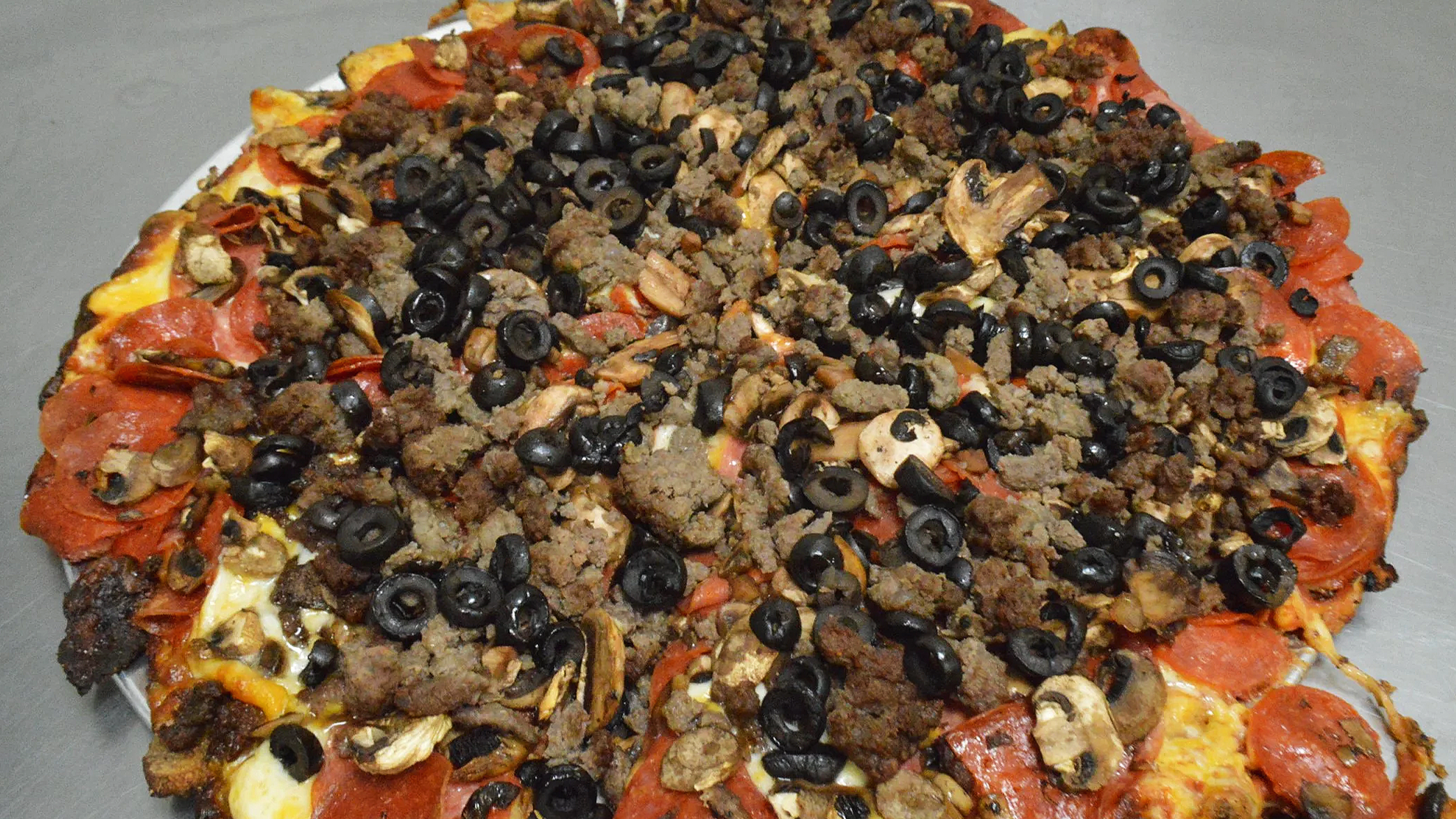 Menu | Order Delicious Pizza Today — Chico's pizza parlor