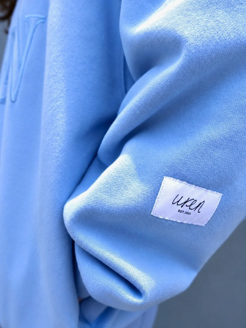 Made to be looked at a little closer.
Thoughtful details, considered finishes, and the little touches that make Wren, Wren.