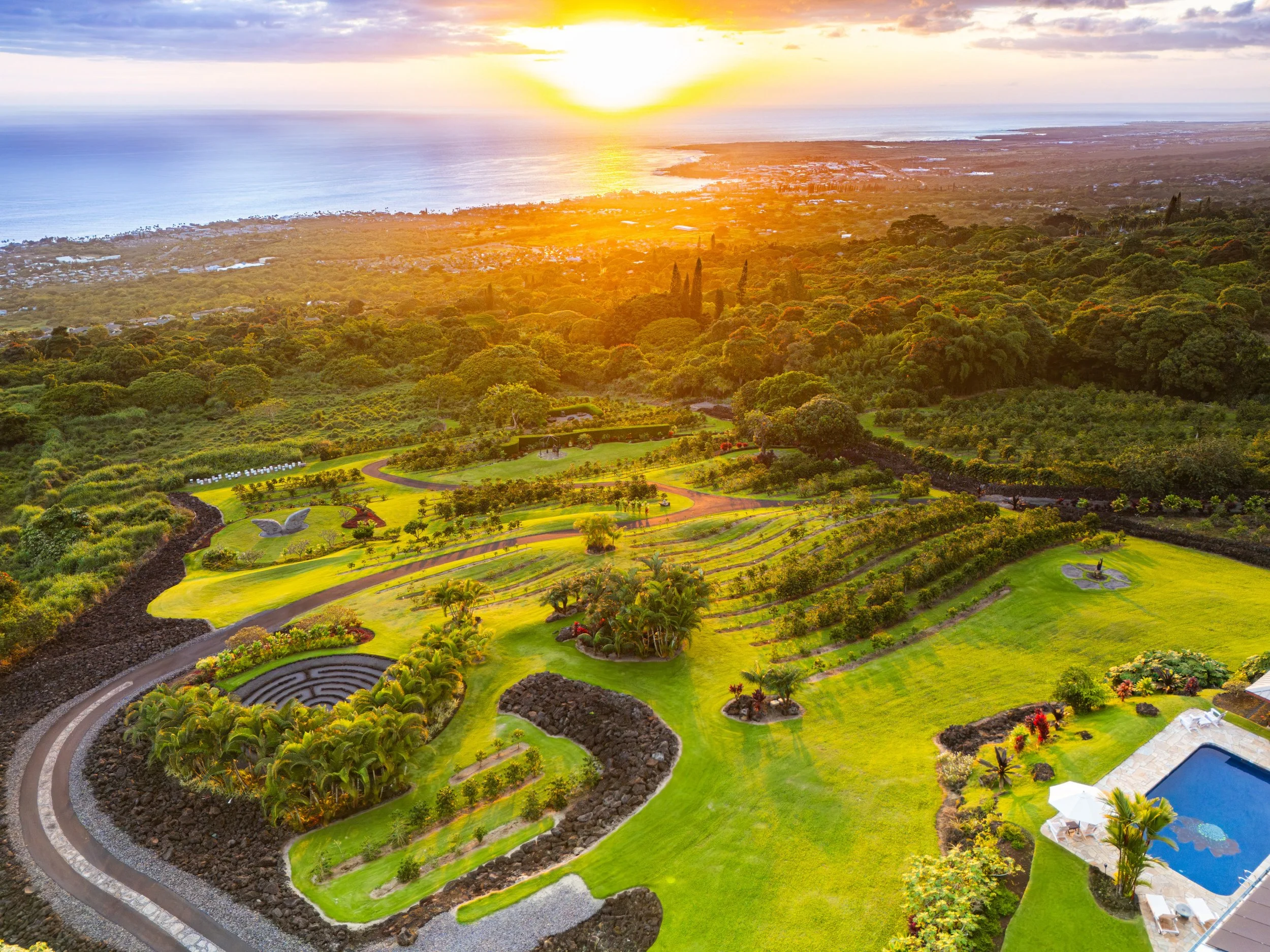 Holualoa Inn_Drone_Web_02.jpg