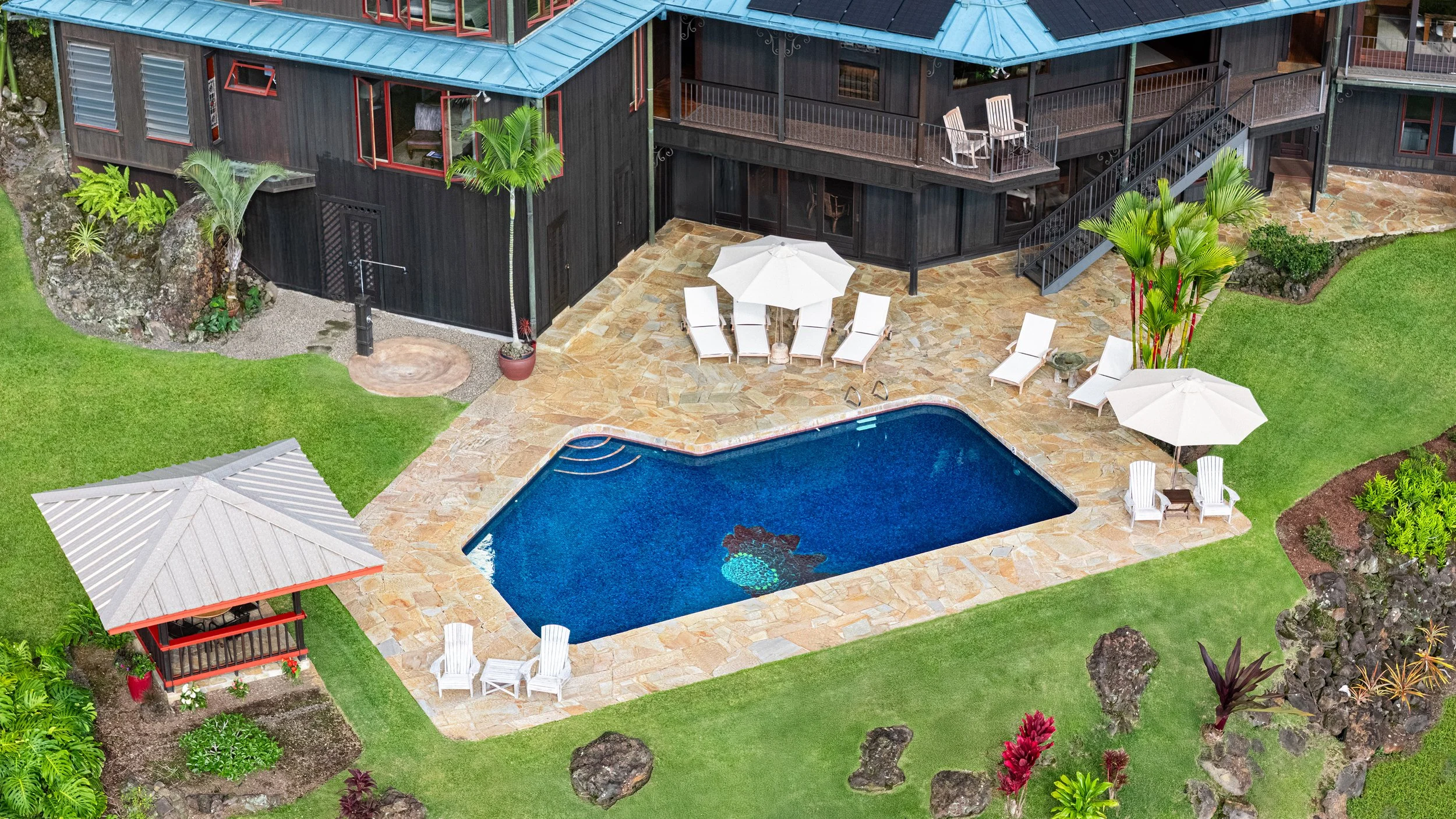 HolualoaInn_Drone_3A.jpg