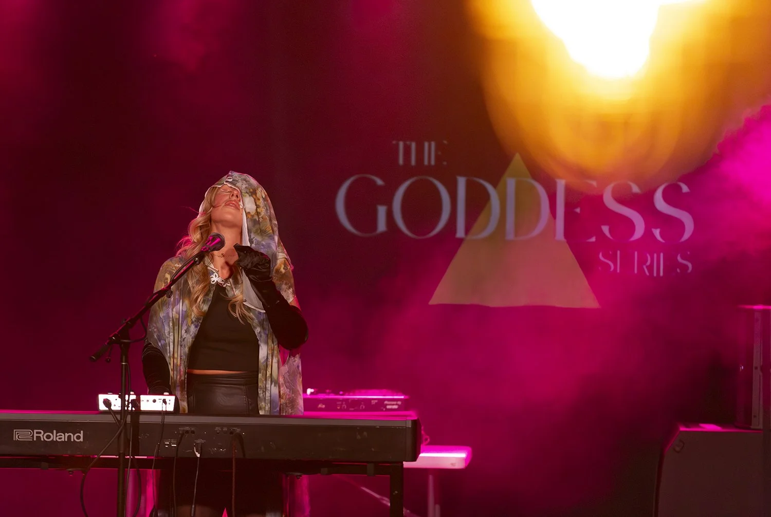 SW.GODDESS,NOV,2025-0115 RESIZED156.JPEG