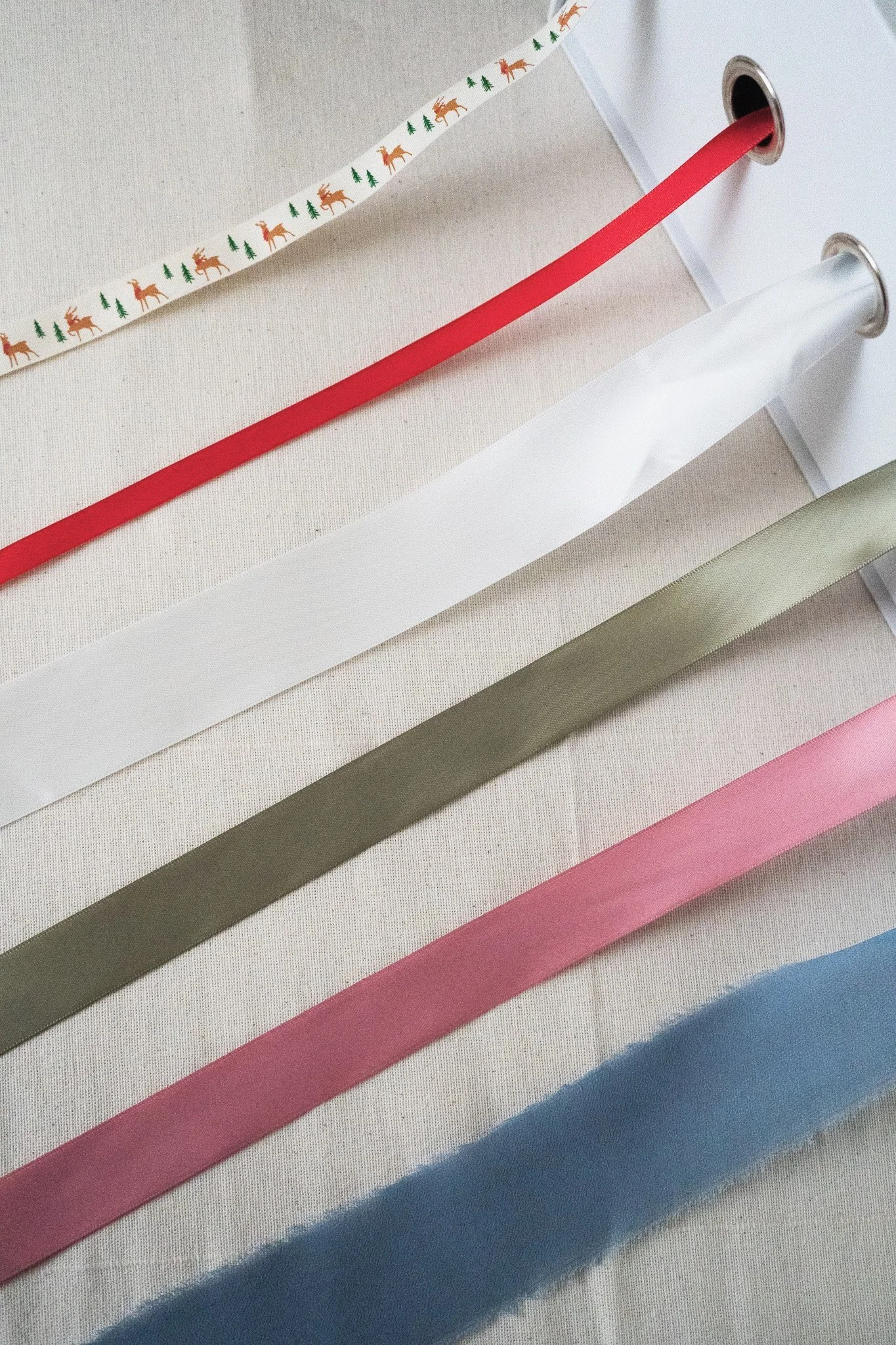 [ADD-ON] Ribbon for baubles