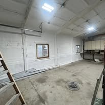Shop lighting