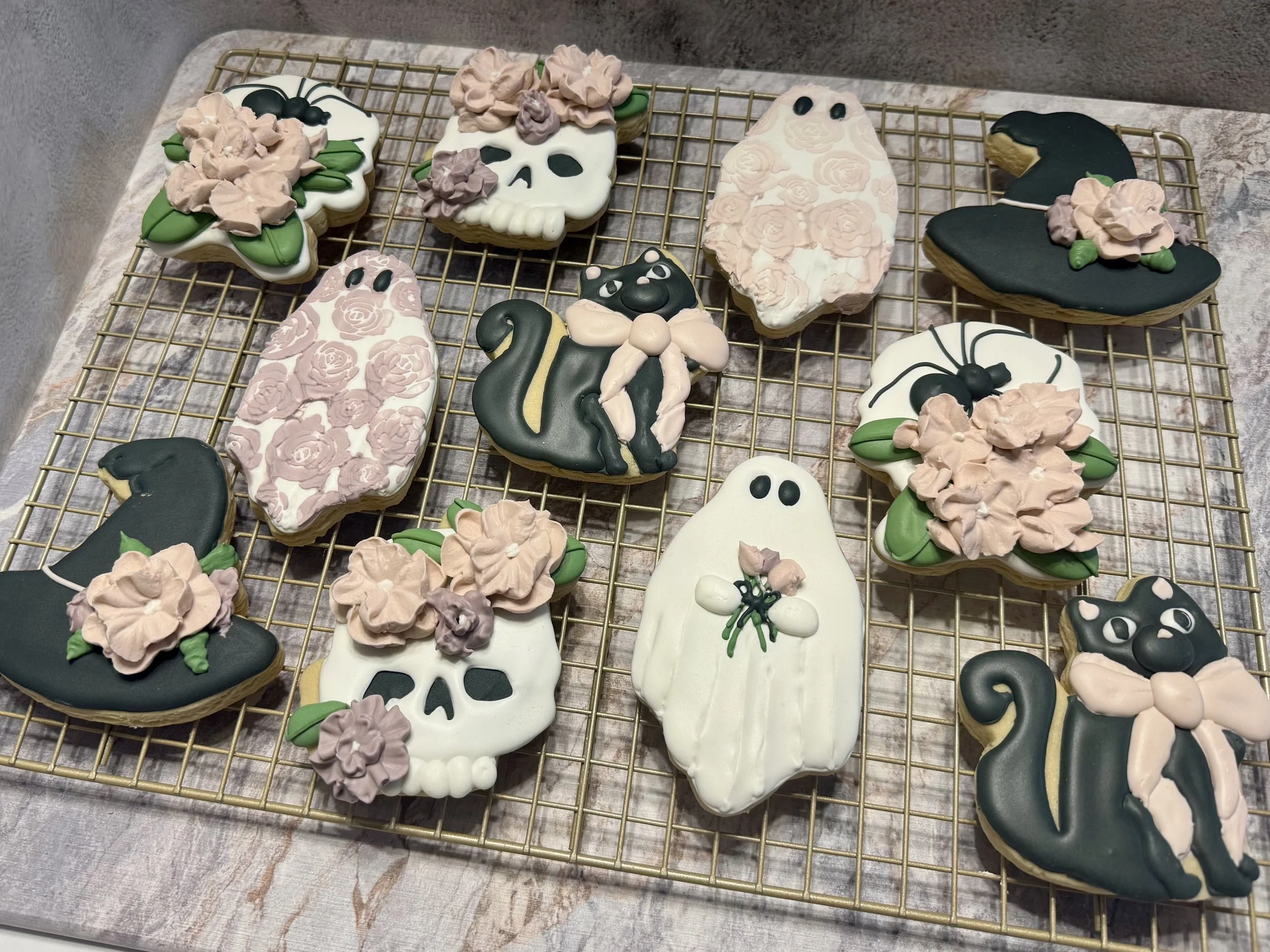 Spooky Cute Halloween Cookies