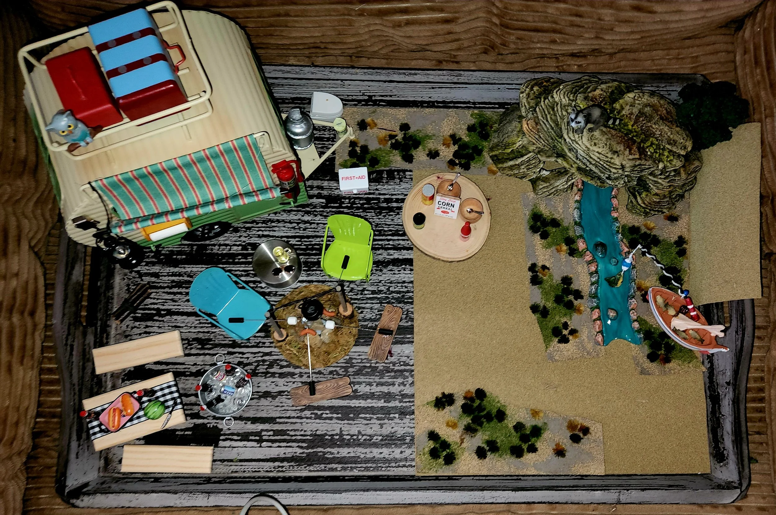 Miniature Camping Adventure Diorama Set