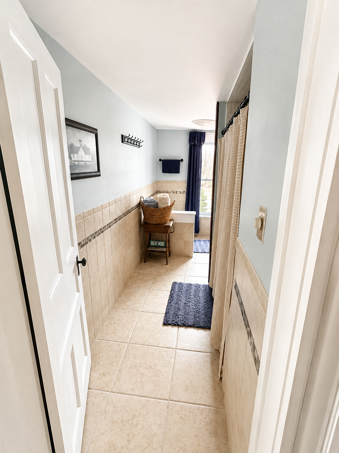 Unit 4 bathroom view 1