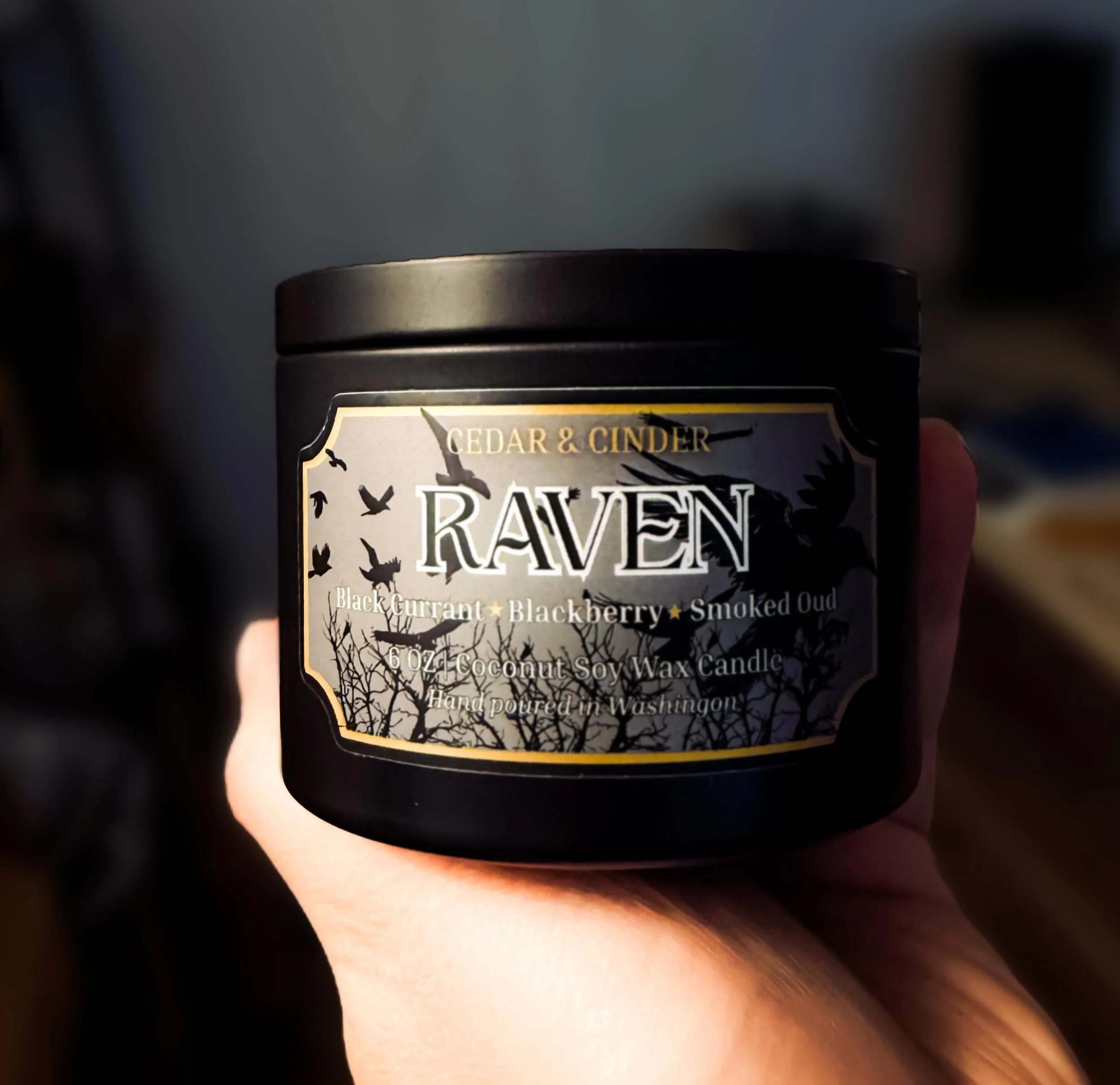 How to Pick the Right Candle Scent for Your Space