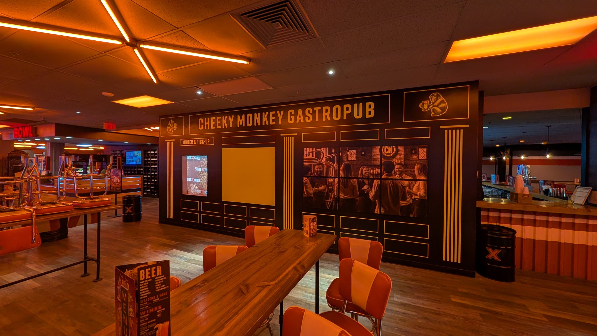 Cheeky Monkey Gastropub wall graphic 