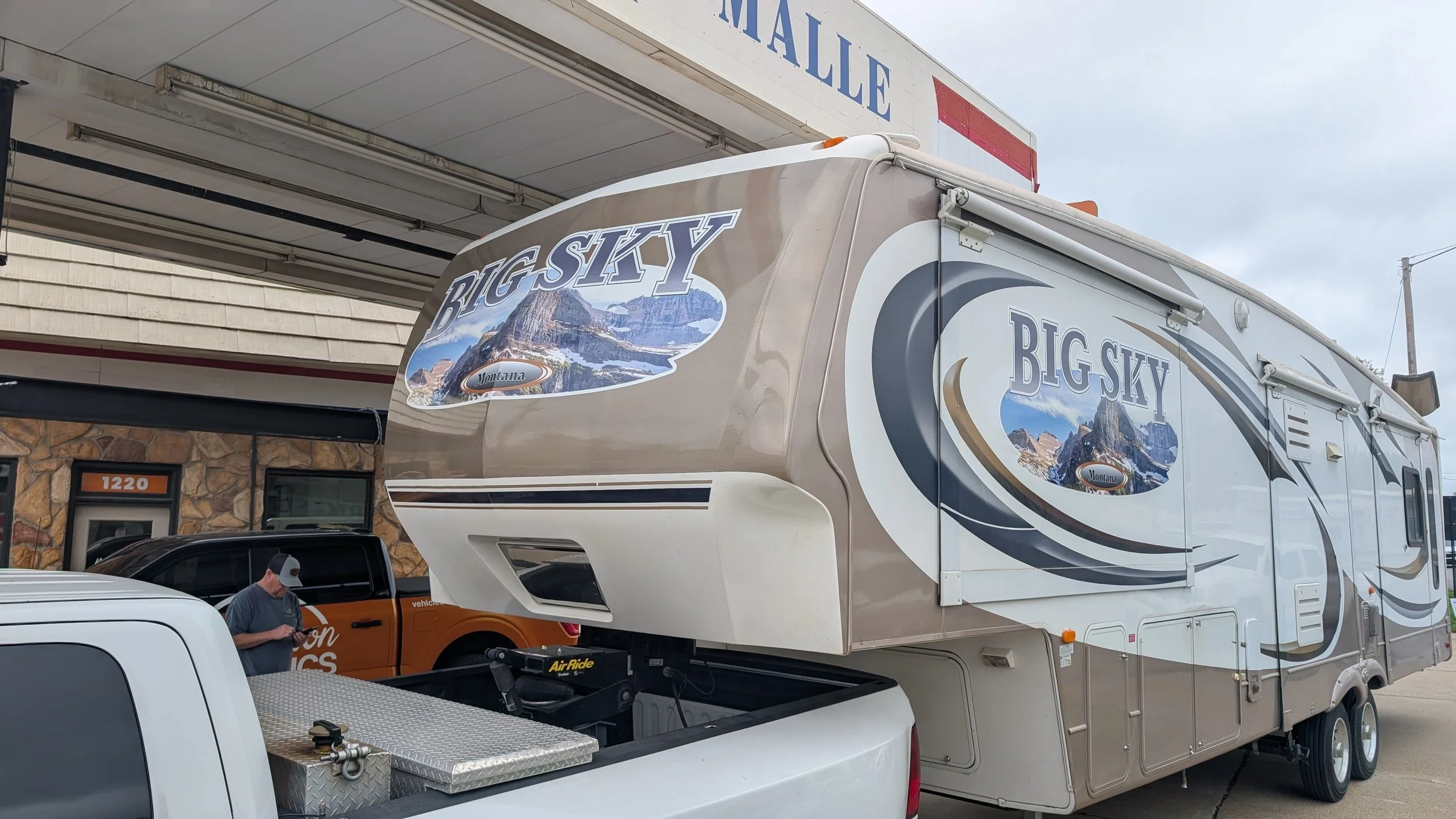 Big Sky Rv spot graphic