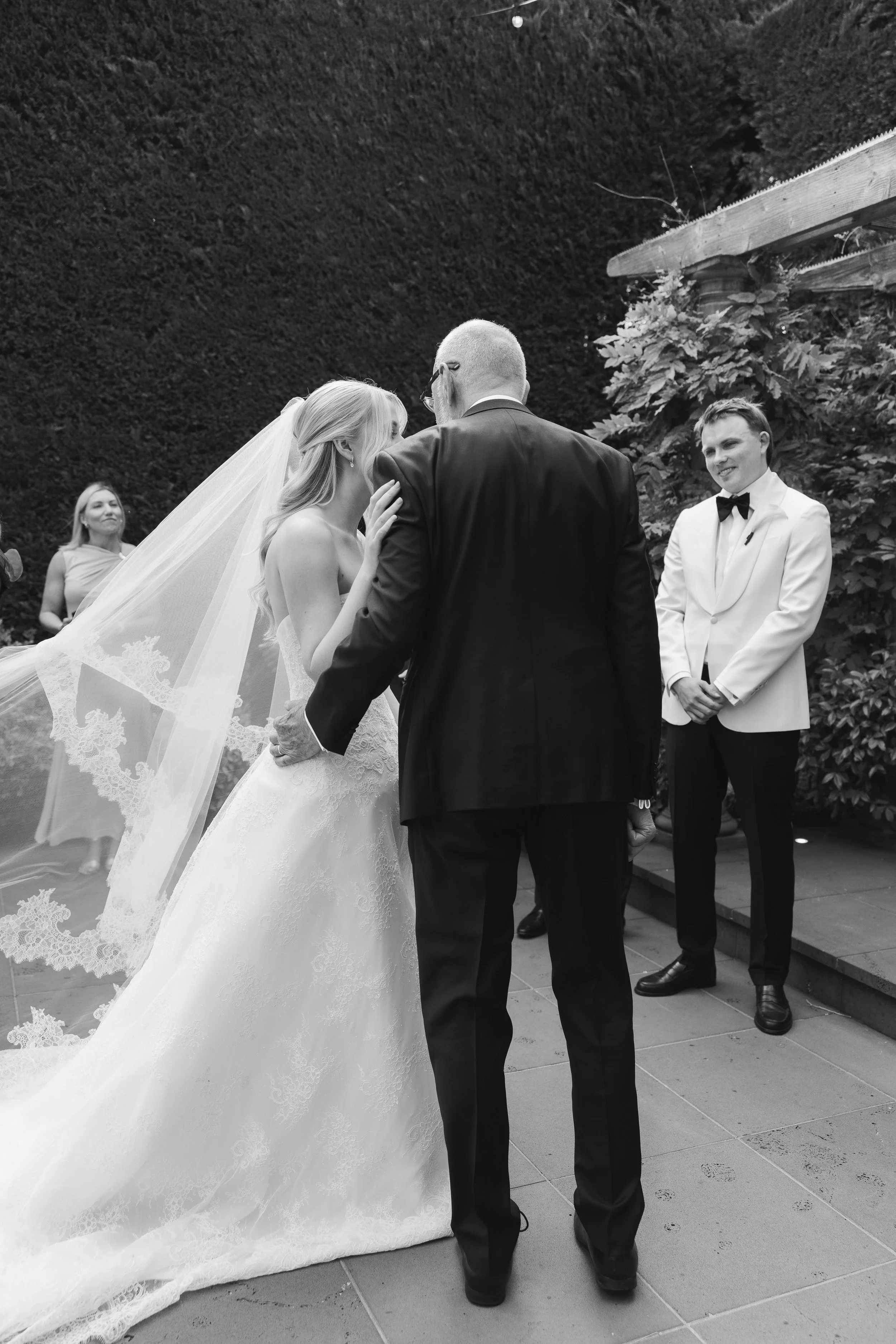 Emma & Cameron Highlights-28.jpg