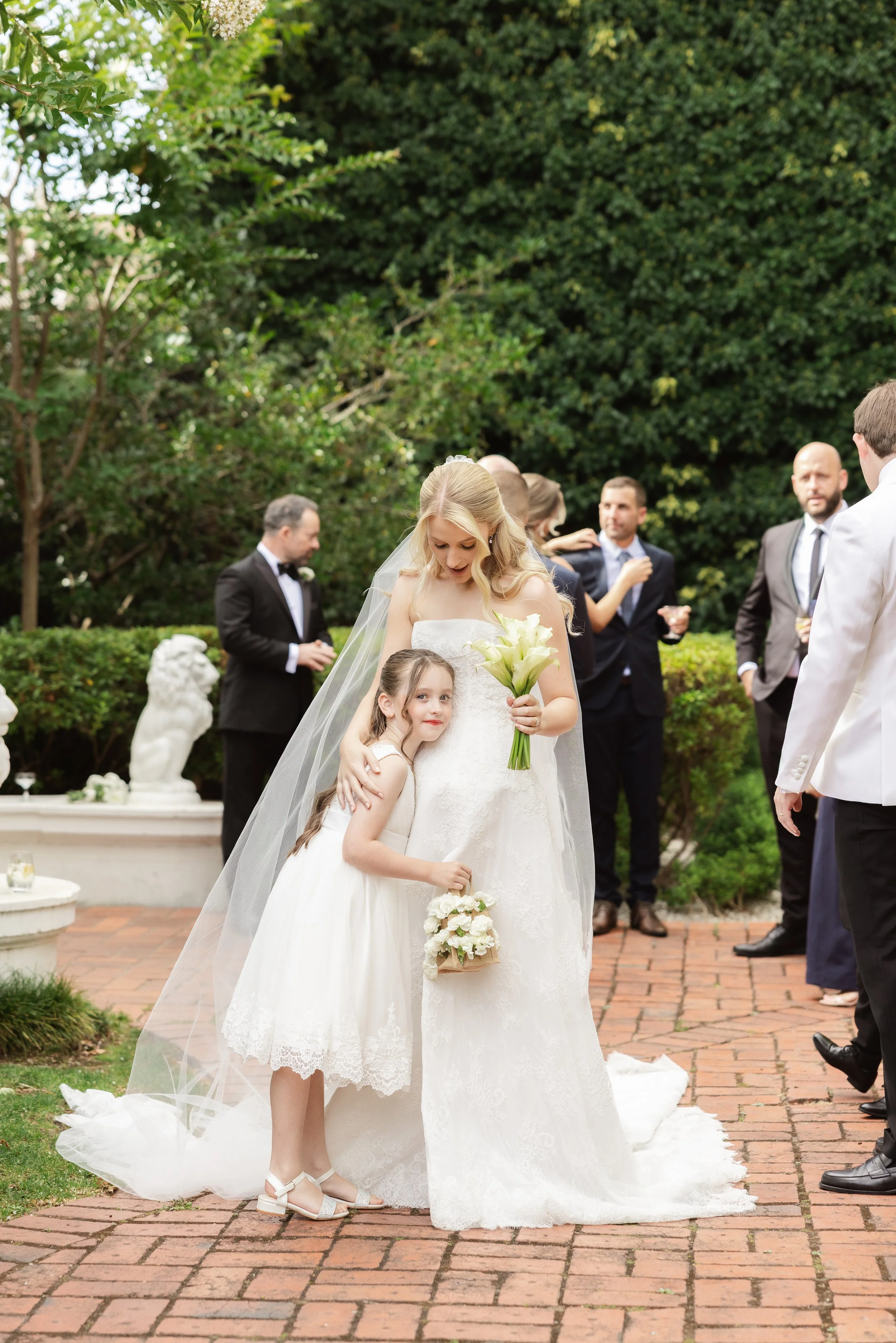 Emma & Cameron Highlights-52.jpg