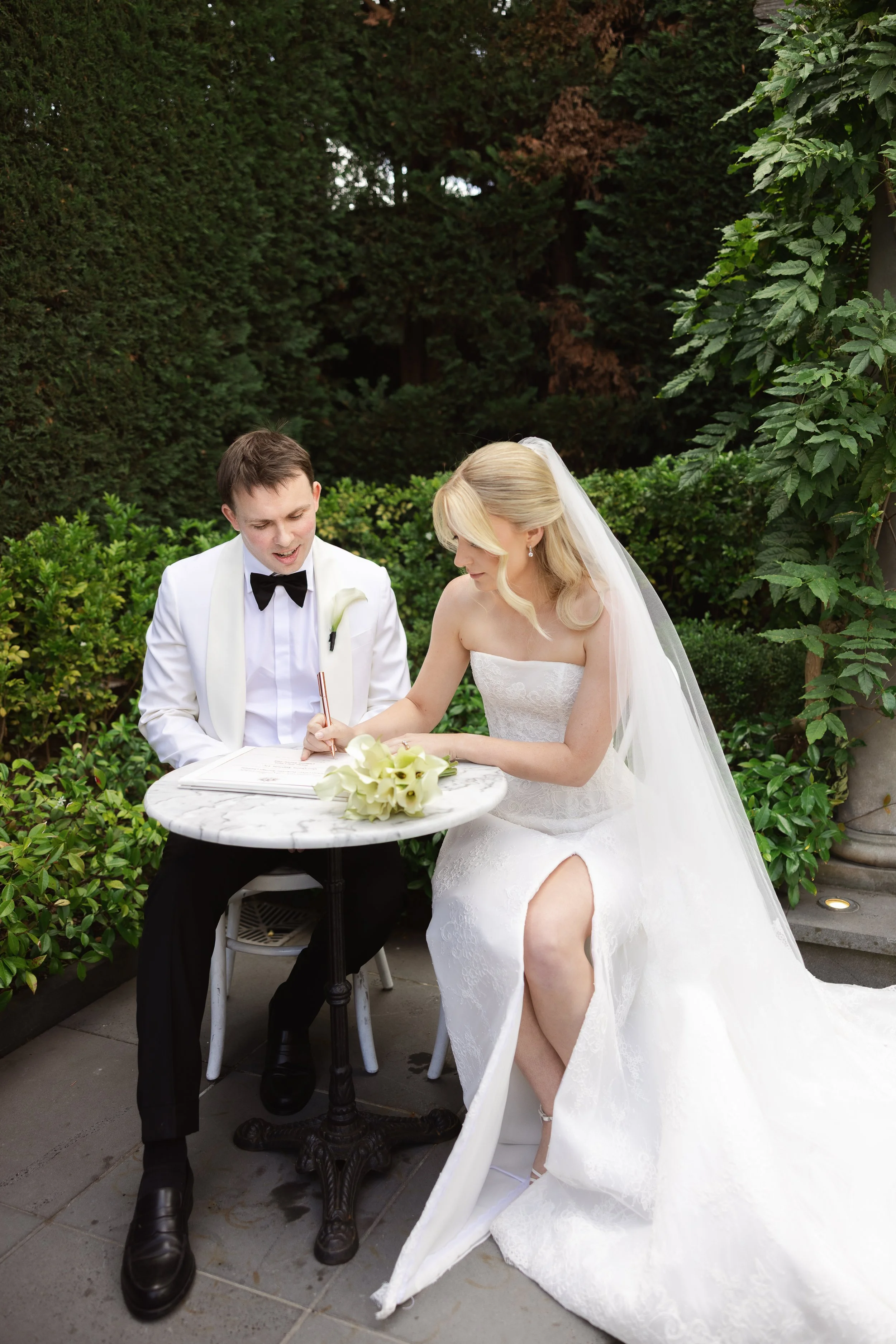 Emma & Cameron Highlights-42.jpg