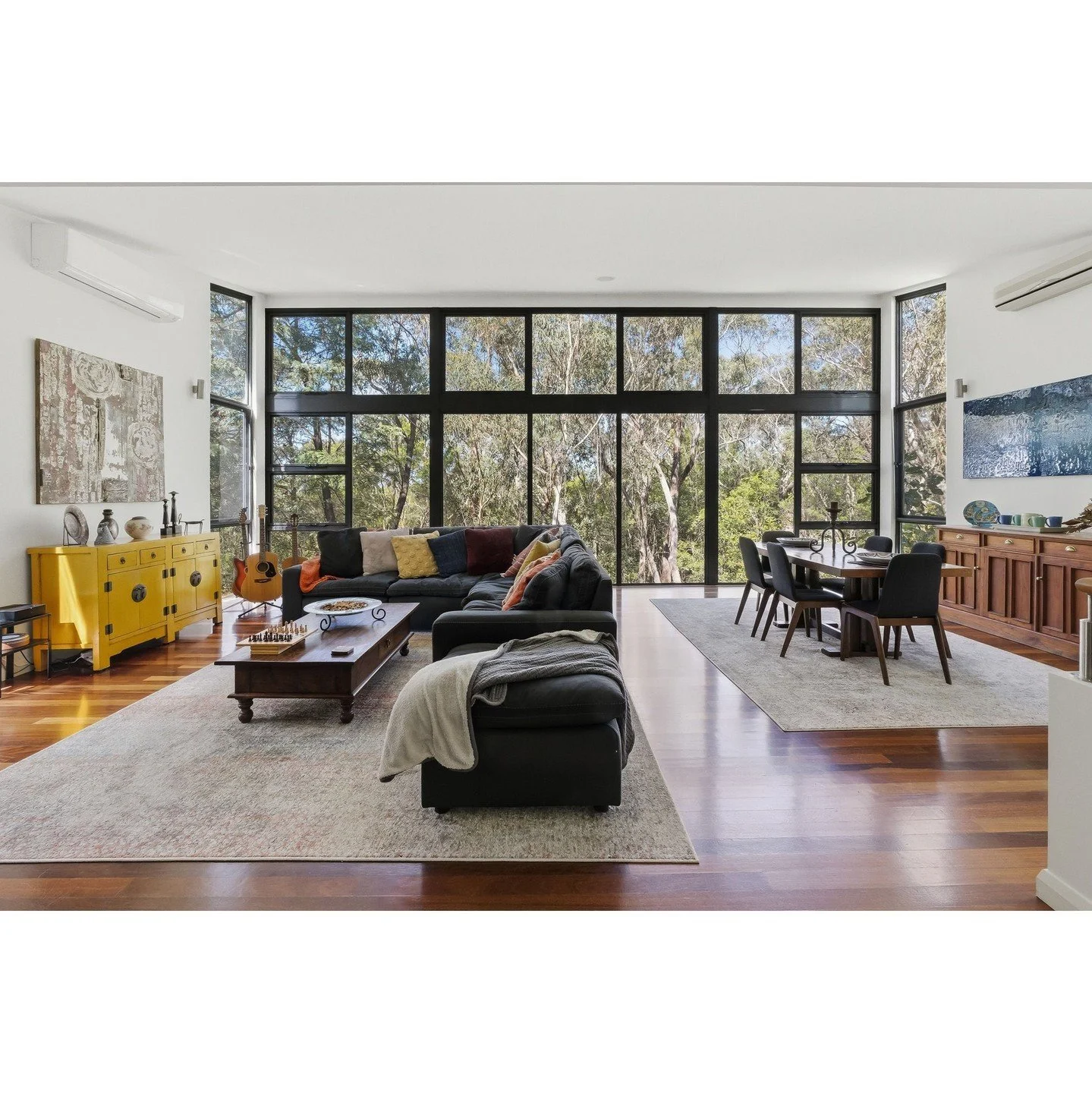 I was fortunate to shoot 28 Roseberry St Wentworth Falls- a property with huge floor to ceiling views of the surrounding bushland for Catriona Swan at Belle Properties. 
.
.
.
.
@catatbelle #RealEstatePhotography #BlueMountainsRealEstate #NSWRealEsta