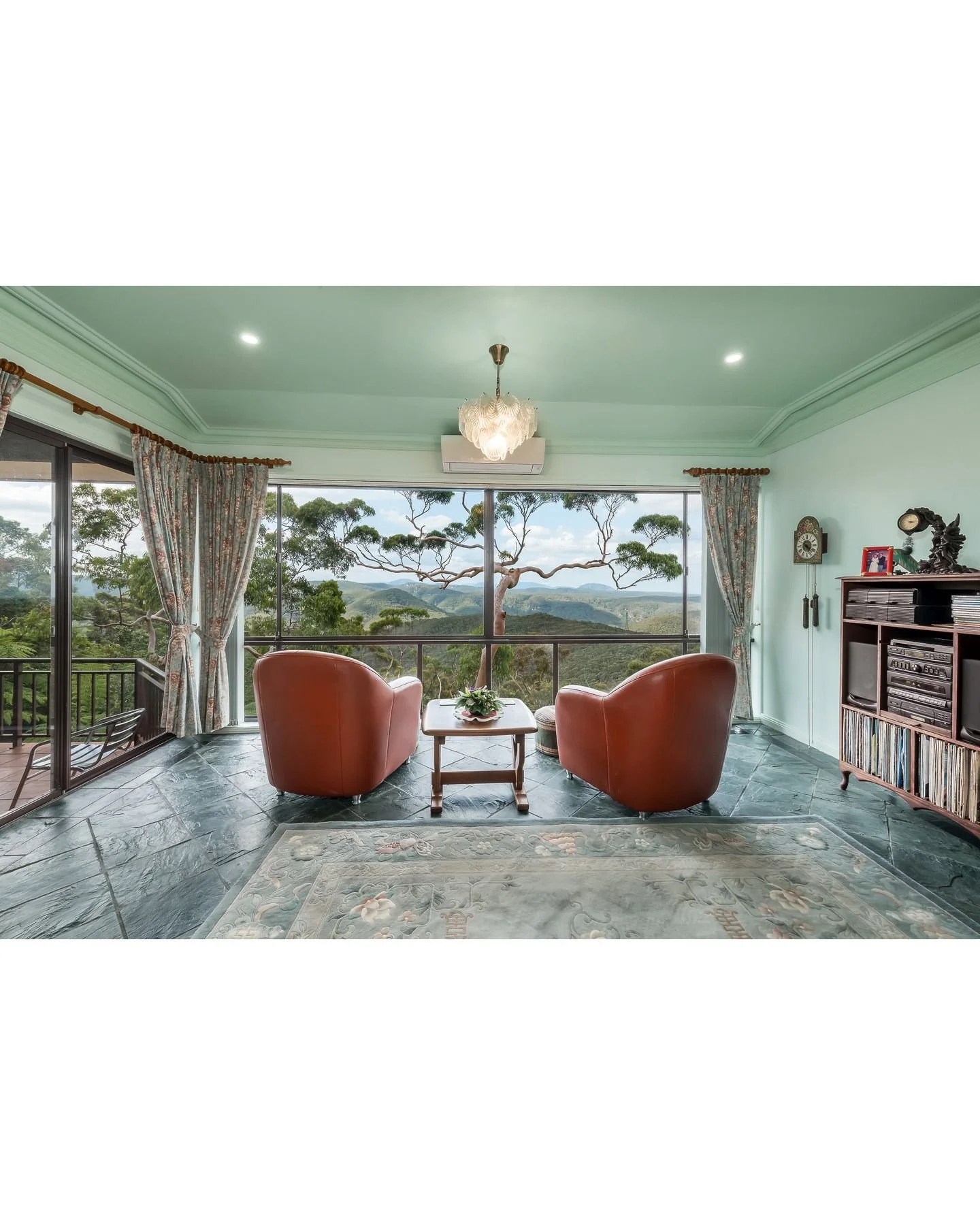 The multilevel brick home at 9 View Road, Wentworth Falls has some mind blowing views of the valley below. Featured by Raine &amp; Horne Wentworth Falls. Interior and drone shots by Blue Mountains Real Estate Photography.
.
.
.
.
@raineandhornewfalls
