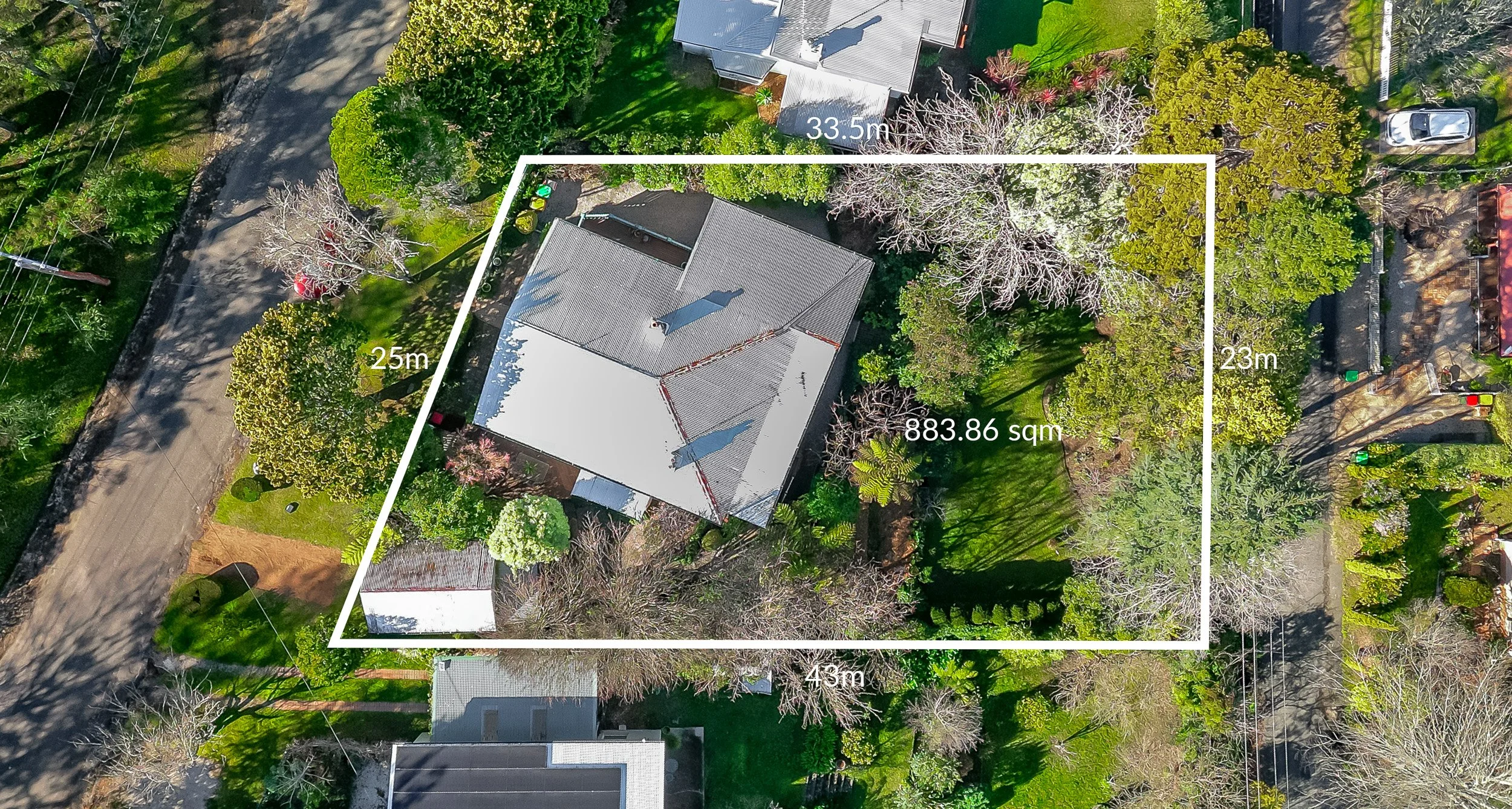 Drone Aerial view of a house in Wentworth Falls. The property dimensions are outlined with measurements included.