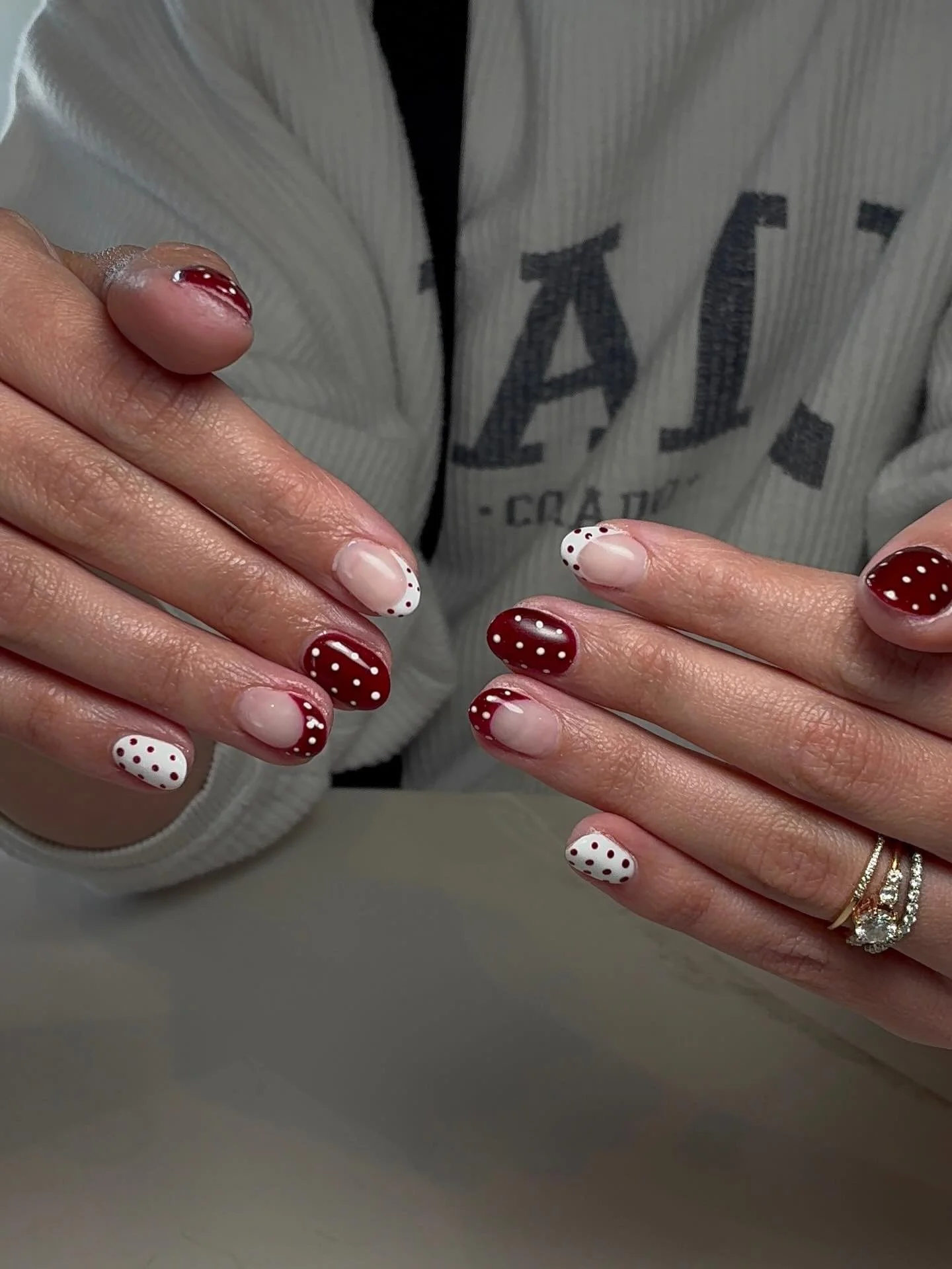 The Love Polka Dots for Valentines 💌 

#itsnailsdate #scottsdalenails #scottsdalenailsalon