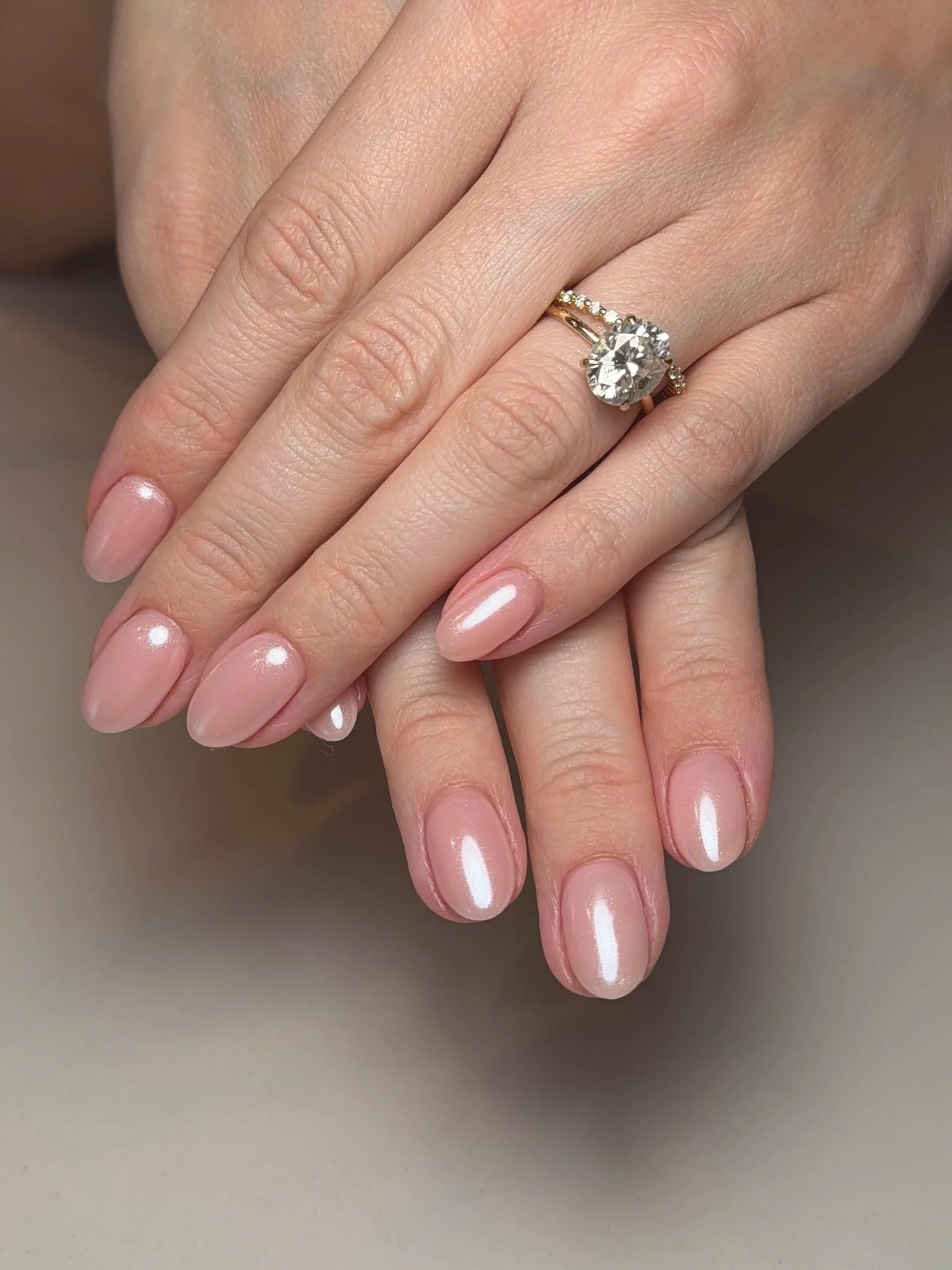 Glazed to perfection. 🍩🤍

#itsnailsdate #scottsdalenails #scottsdalenailsalon
