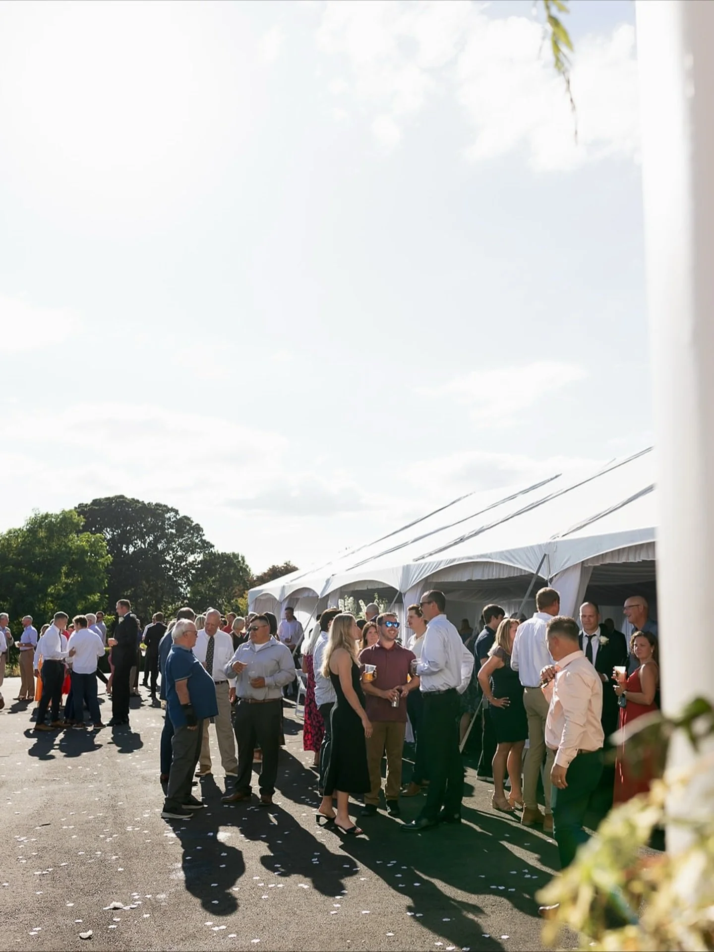 There&rsquo;s just something magical about a tented reception ✨ 

Our beautiful tent sits just behind the manor and can host up to 175 guests , complete with chiffon draping, chandeliers, and all the timeless charm. In the summer, we open the sides t