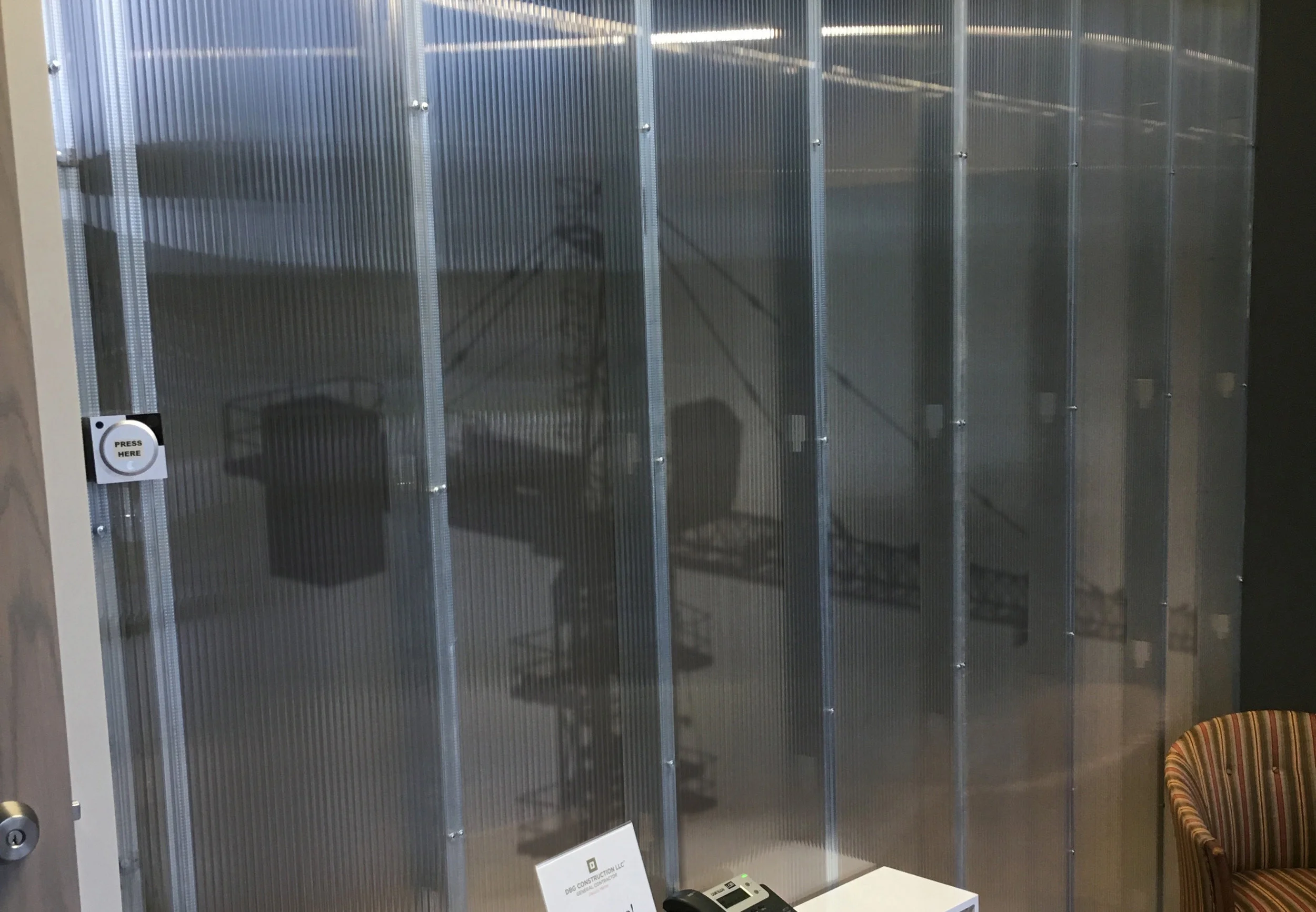 DBGOFFICE2.jpg