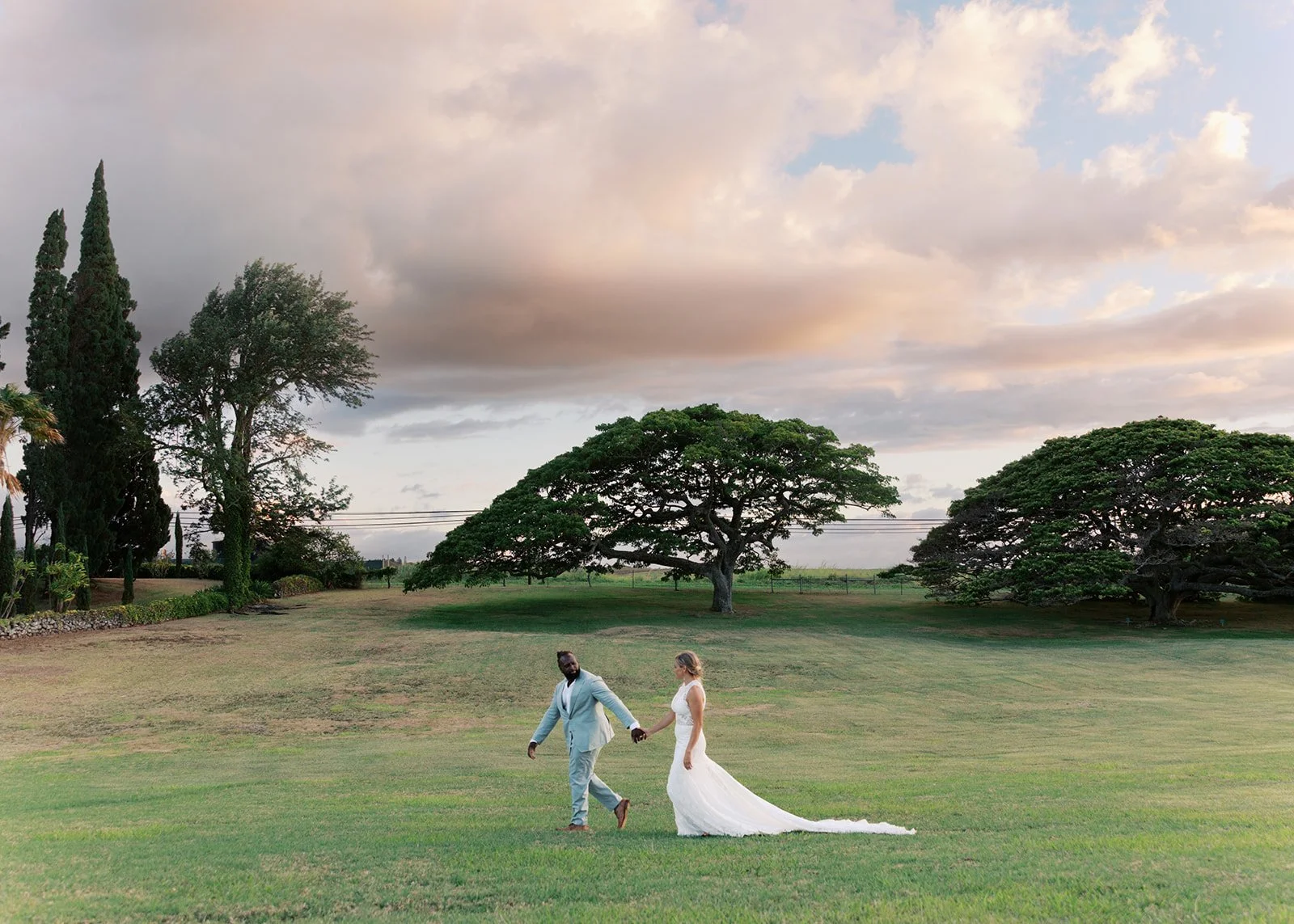 sara-emil-the-hui-maui-wedding-photos-810_websize.jpg