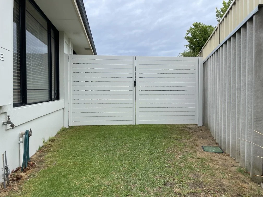 Iluka Double Car Side Gate Aluminium Slat 4.jpg