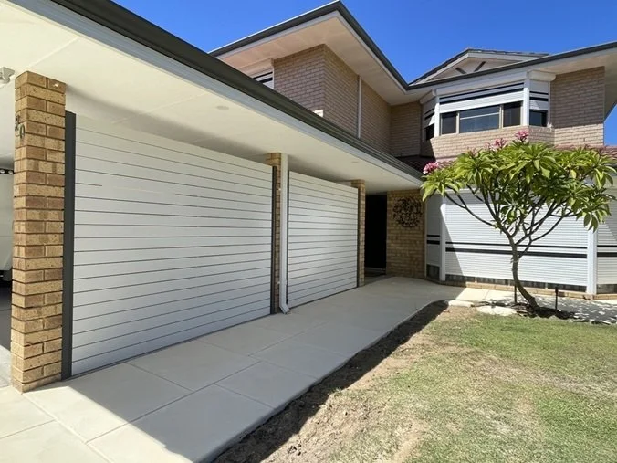 Surfmist Woodland Grey Aluminium Slat carport privacy.jpg