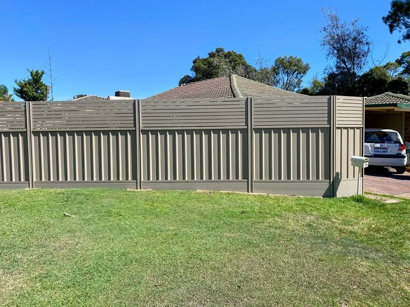 Colorbond Fence Topper.jpg