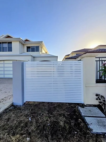 White Aluuminium Slat Fence Panel Joondalup.jpg