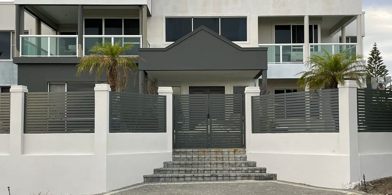 Woodland Grey 65mm Aluminium Slat Fence Upgrade  Kallaroo3.png