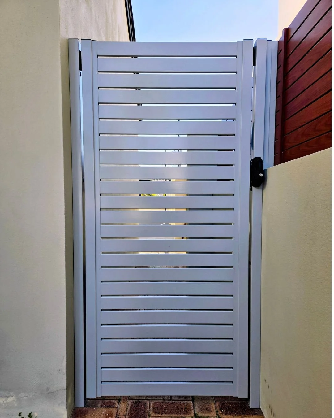 Shale Grey 65mm Slat Gate Sorrento (10).jpg