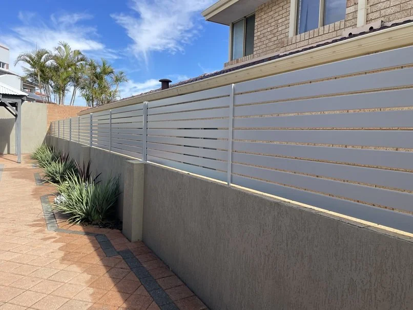 Fence topper Aluminium Slat Dianella2.jpg
