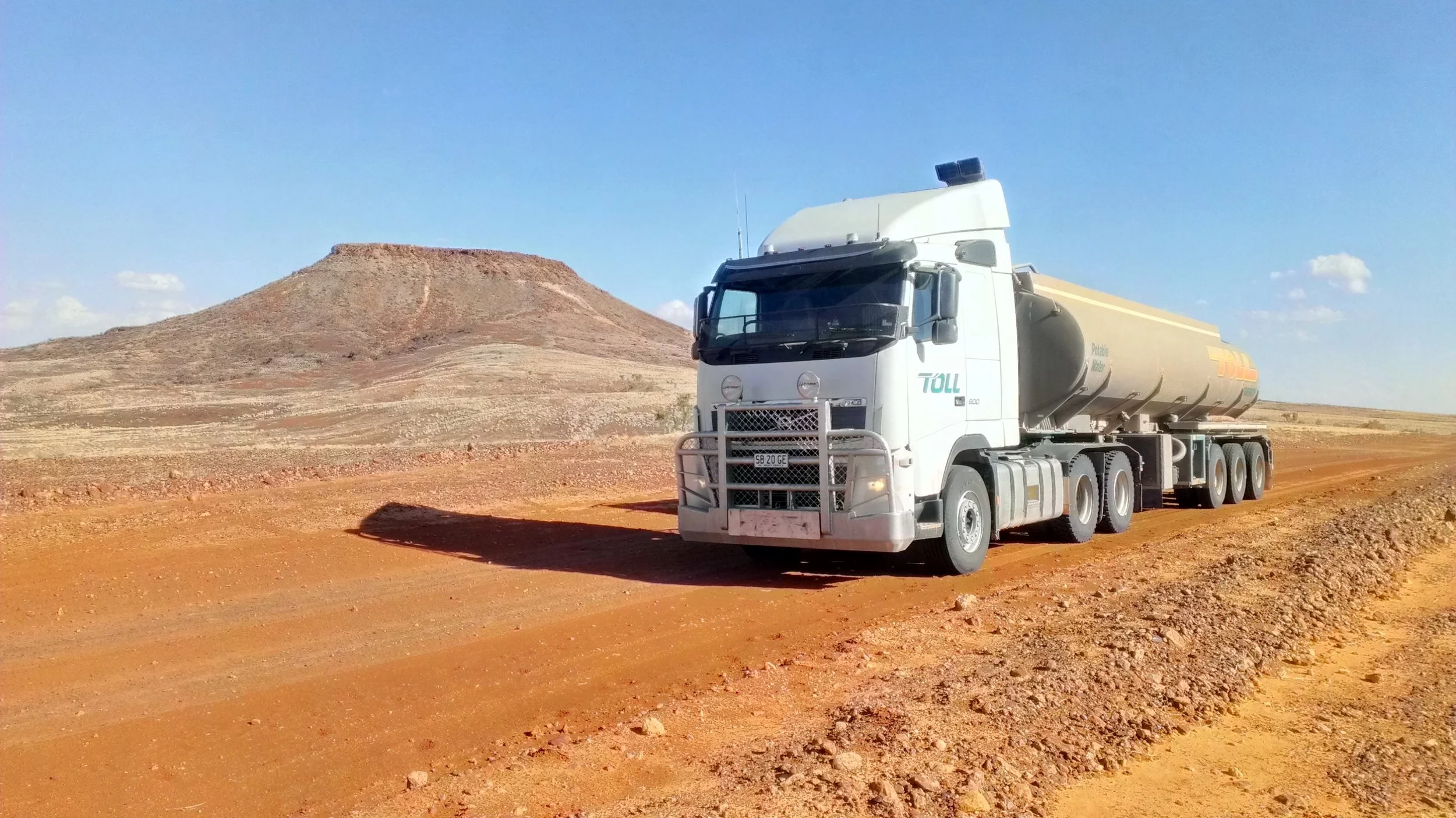 Outsourcing Made Easy: Laylo’s Third-Party Logistics Services for the Resource Sector