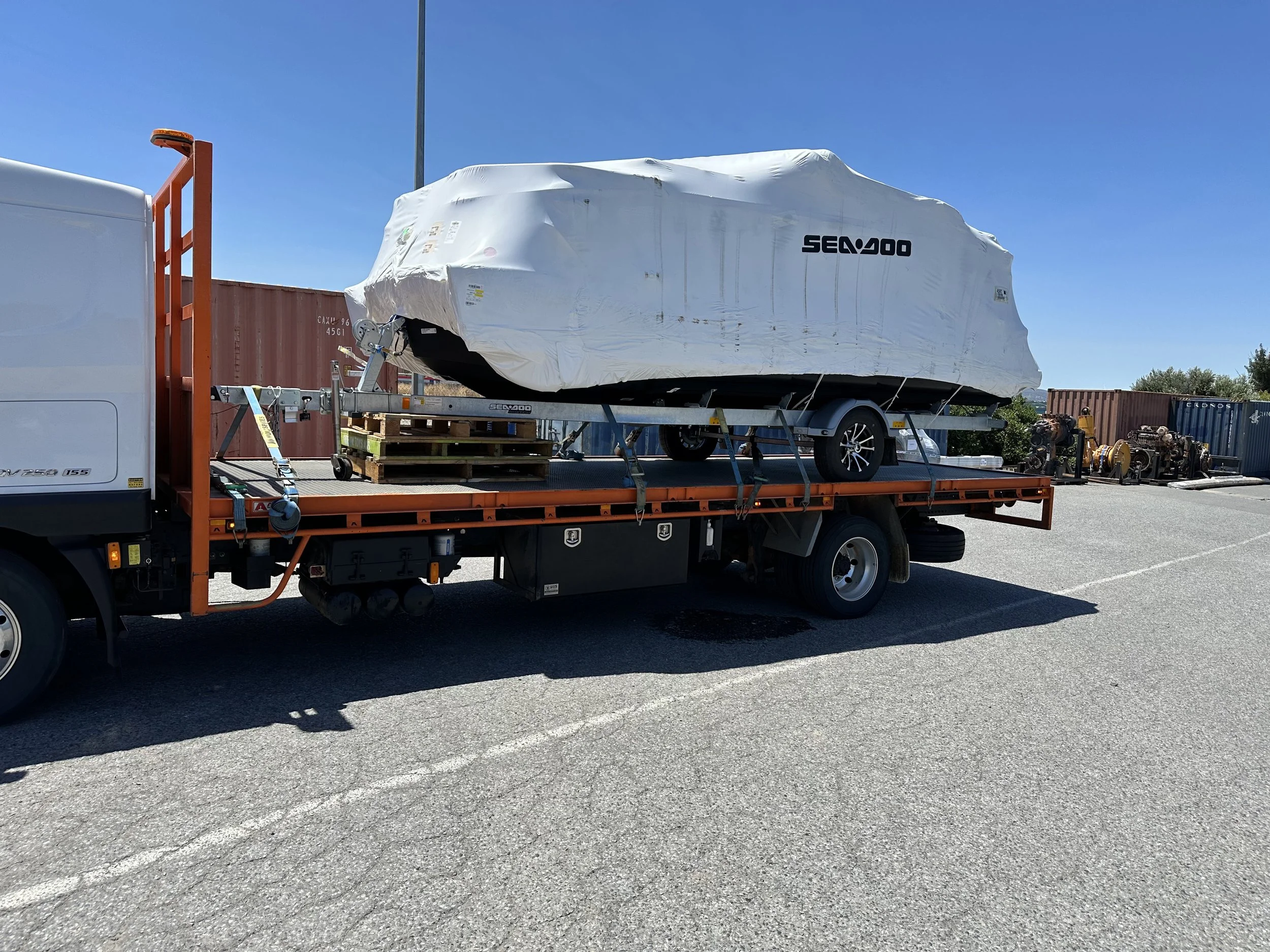 Time-Sensitive Deliveries? Laylo’s Hot Shot Service Has Got You Covered!