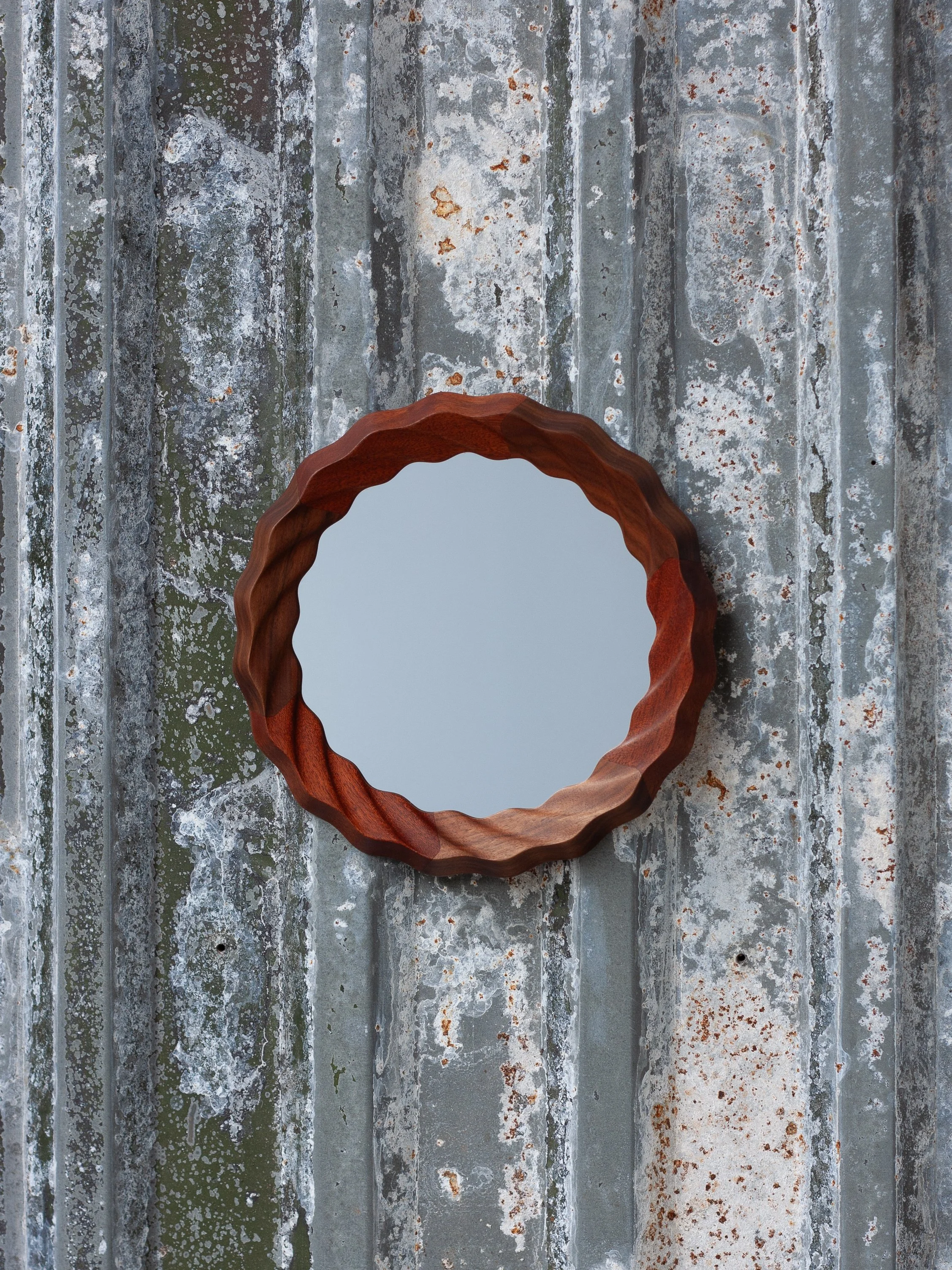 Kruller Extra Mirror - Sapele & Walnut