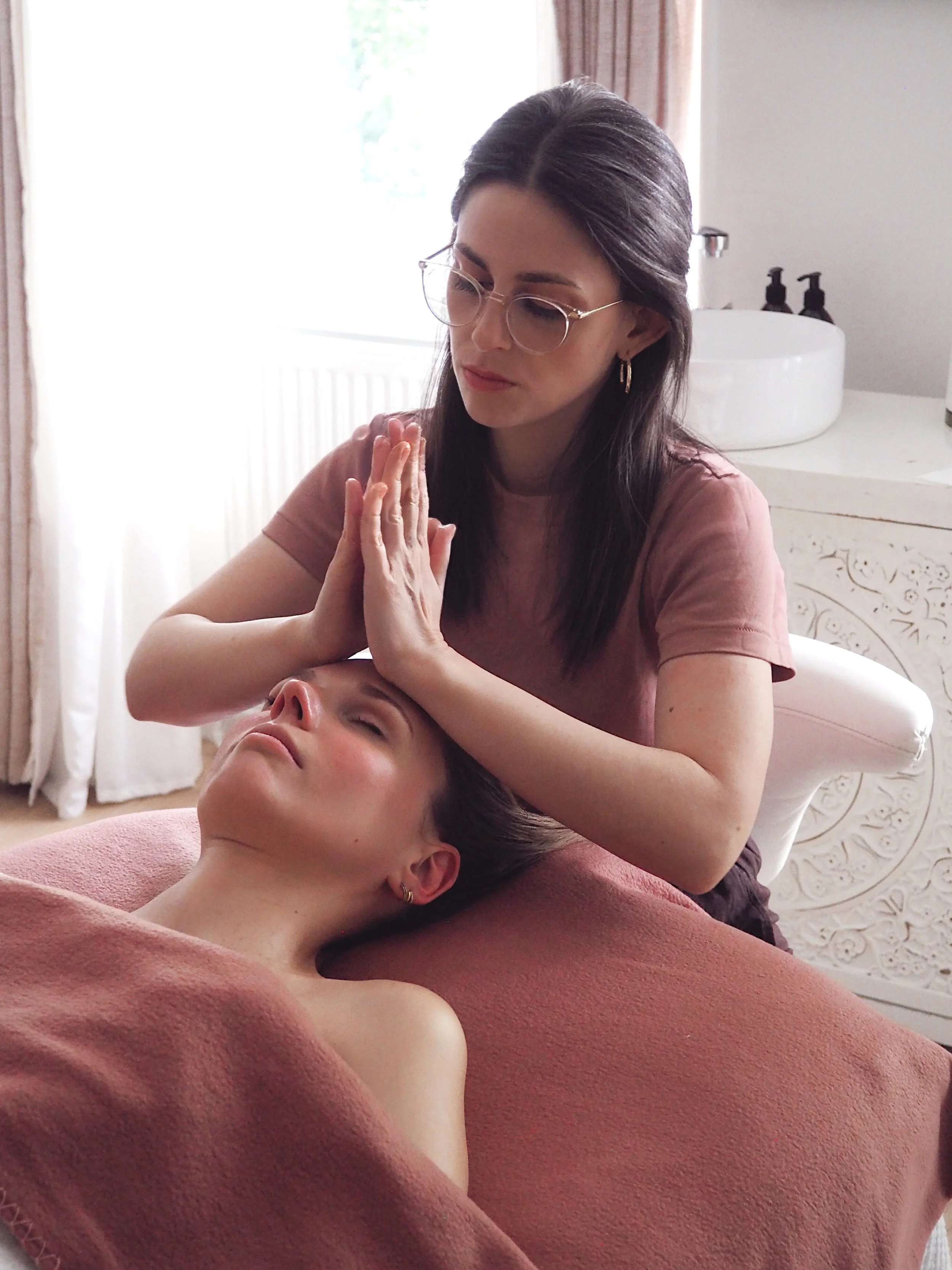 Facial lymphatic drainage vodder and buccal massage to release jaw pain, tmj and reduce stress. restorative facial care