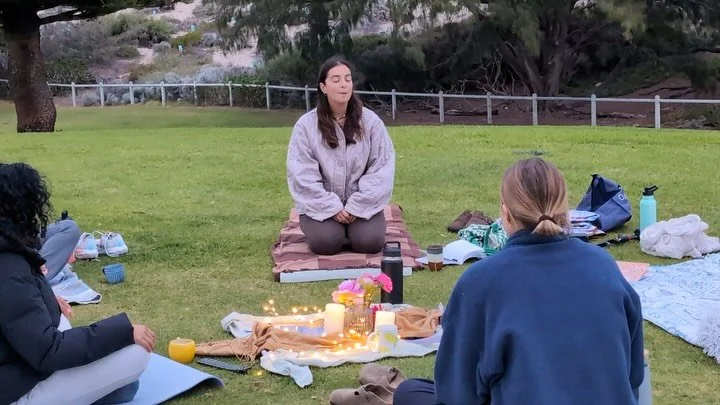 WHAT A MORNING!! 🥹🌅🍃🌊

What an honour it was to run this mornings event along side my beautiful, dear friend Elissa @withnatureco!! 🤍

Collaborating, to each share our passions and create a beautiful morning of stillness, reset, reflection and c