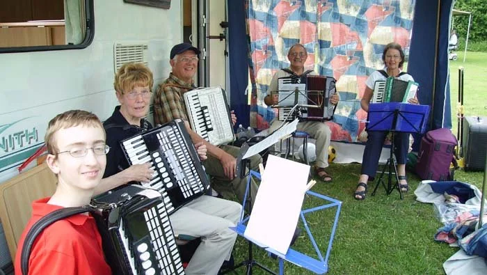 meet-workshops-accordions.jpg