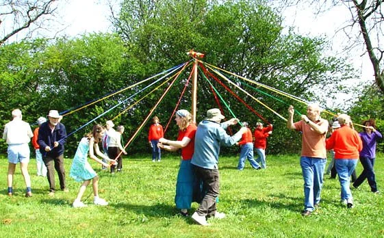 meet-workshop-maypole.jpg
