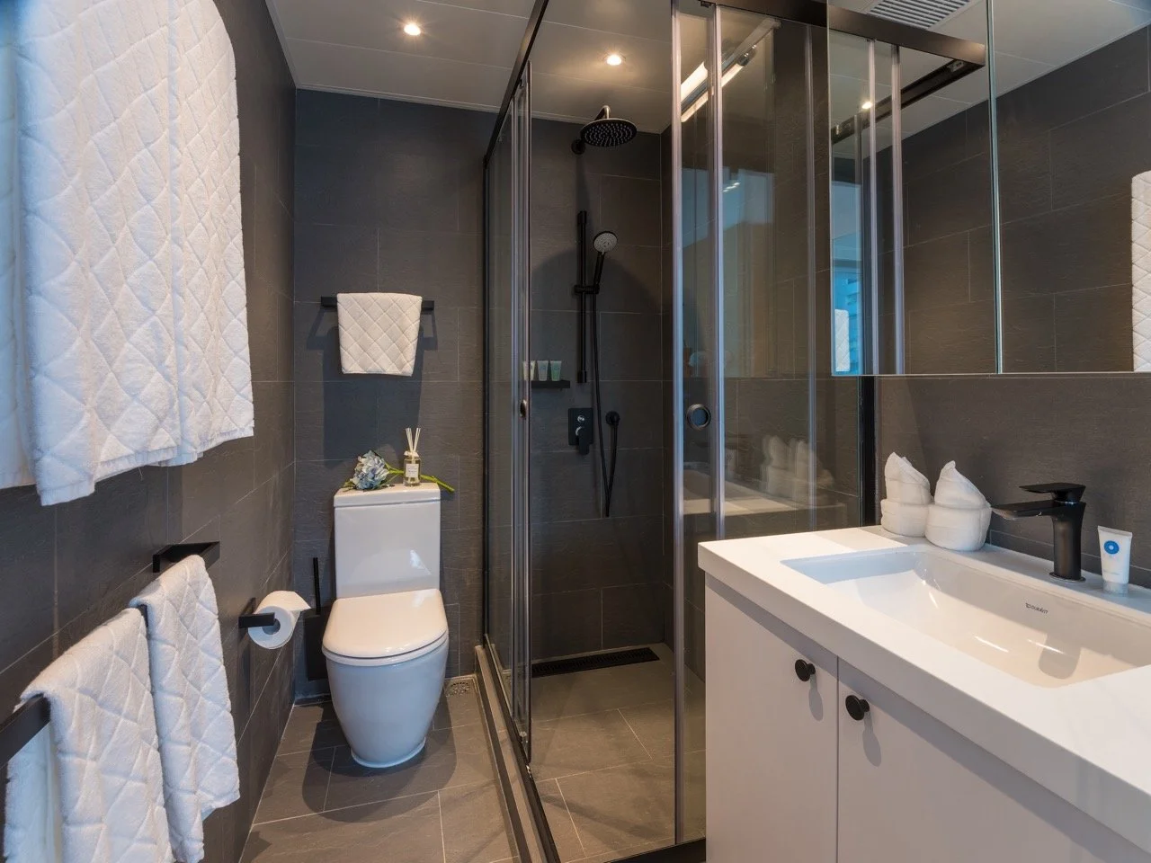 Chi Residence Wan Chai - 2.jpeg