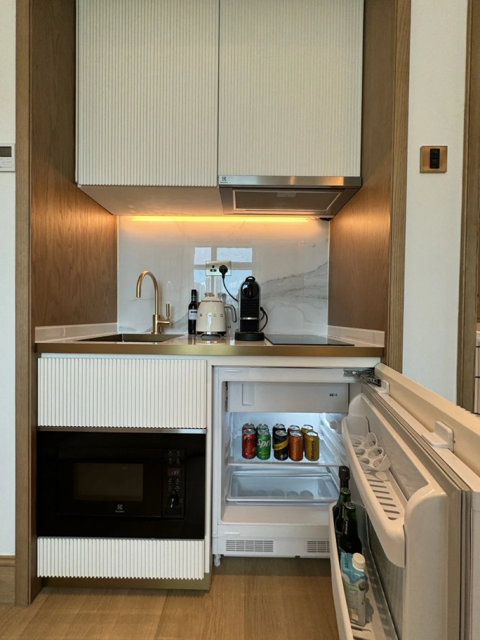 Lanson Place Causeway Bay - 11.jpeg