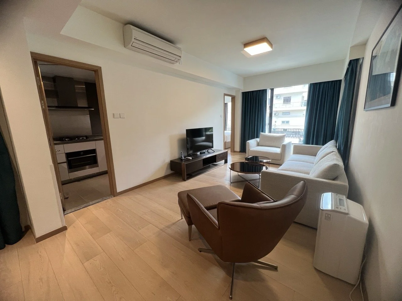 Eaton Residences Blue Pool Road - 10.jpeg