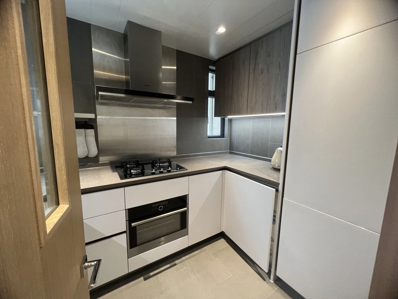 Eaton Residences Blue Pool Road - 7.jpeg