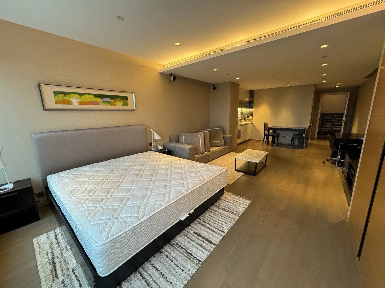 Gateway Apartments - 3.jpeg
