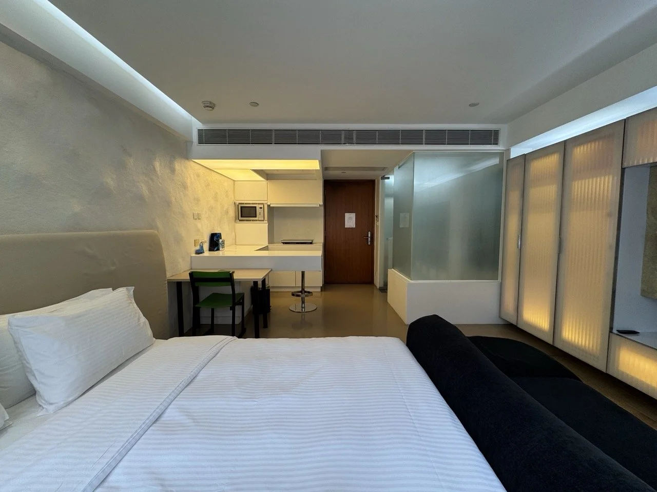 V Wan Chai - 16.jpeg