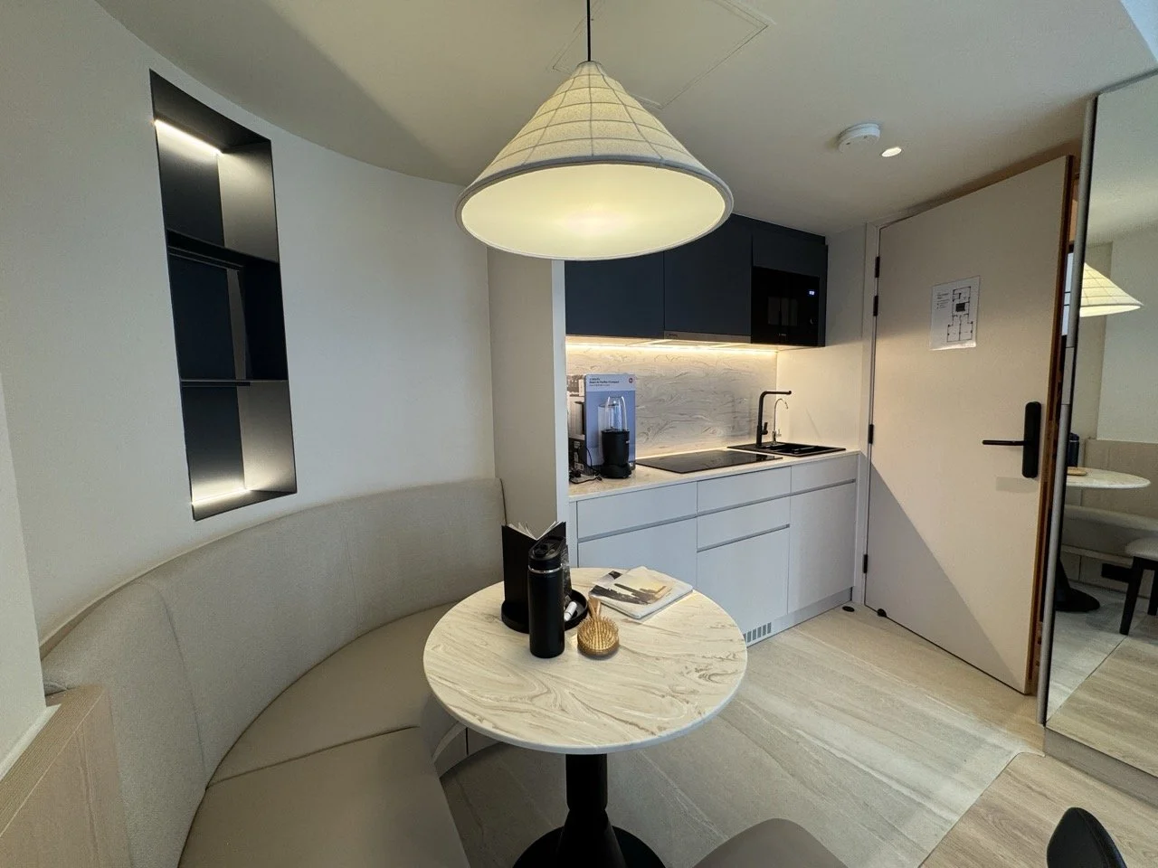 Wan Chai Alaya Place - 9.jpeg